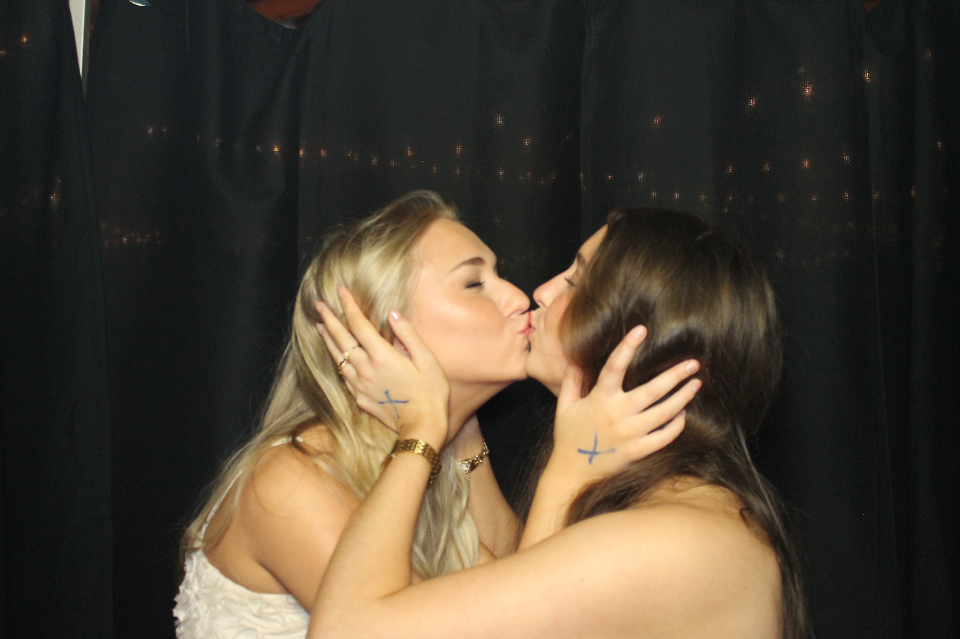 Kappa Alpha Theta Formal | View more photos from the event at gallery.photoboothcincy.com/u/PhotoBoothCincy/Kappa-Alpha-Theta-Formal-0