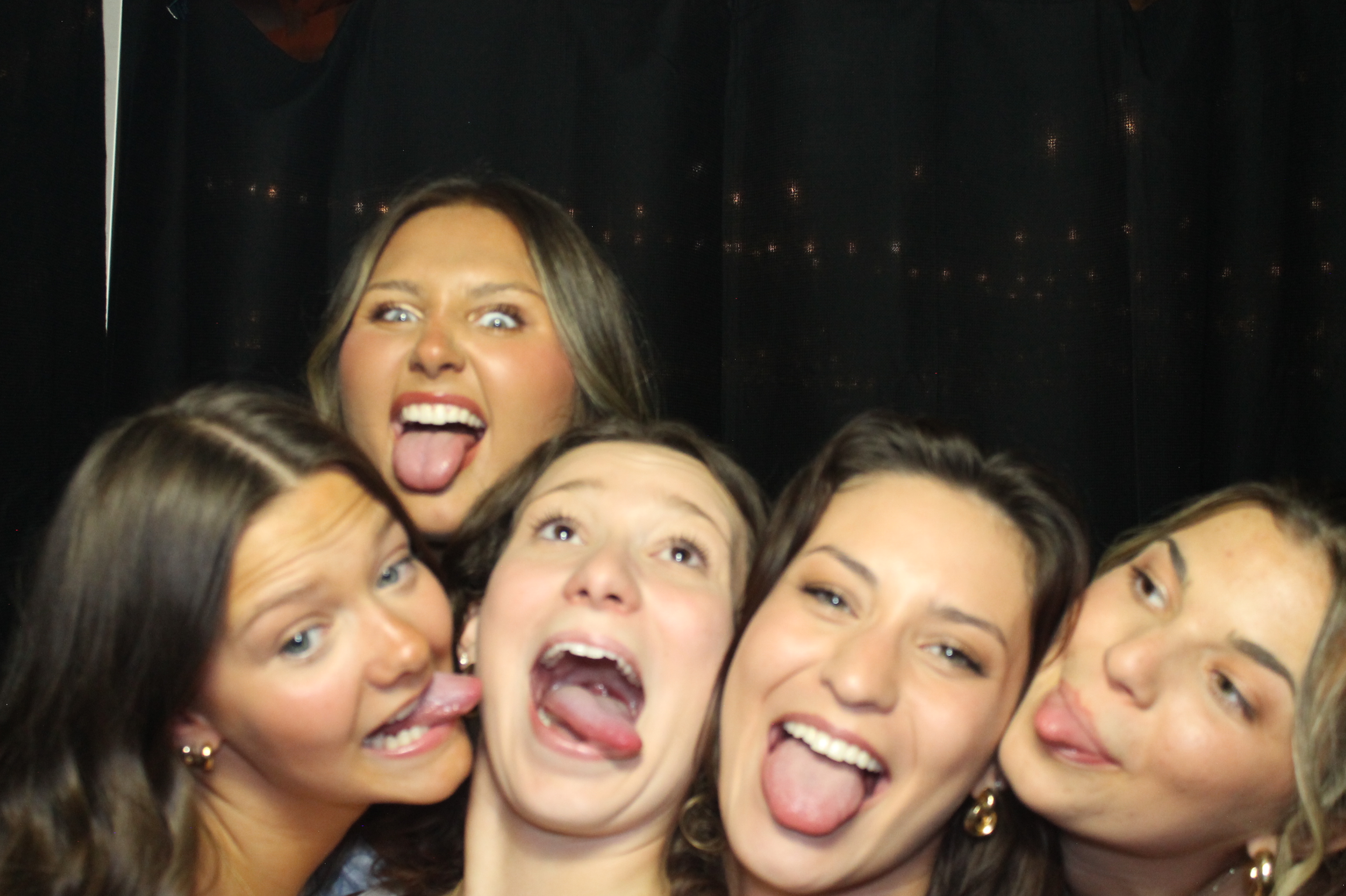 Kappa Alpha Theta Formal | View more photos from the event at gallery.photoboothcincy.com/u/PhotoBoothCincy/Kappa-Alpha-Theta-Formal-0
