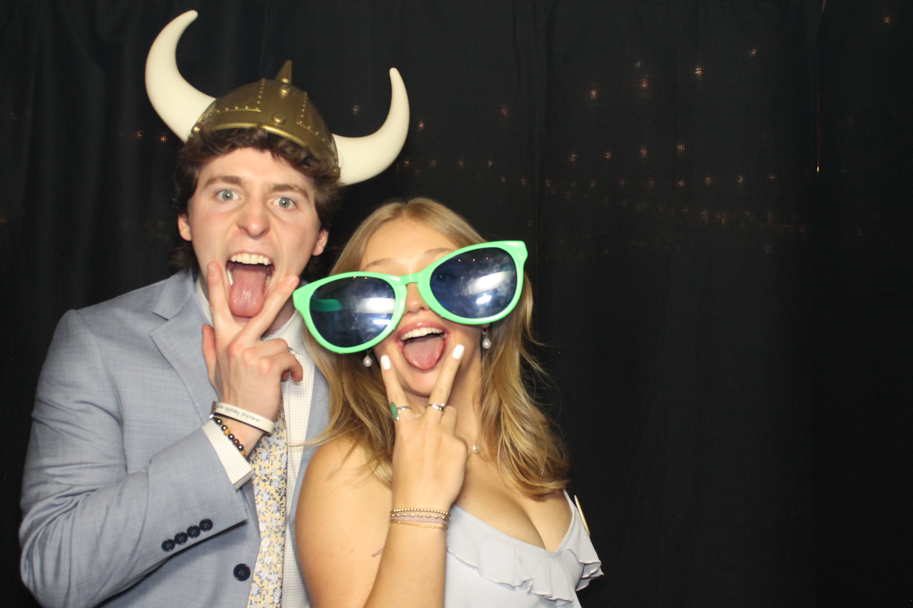 Kappa Alpha Theta Formal | View more photos from the event at gallery.photoboothcincy.com/u/PhotoBoothCincy/Kappa-Alpha-Theta-Formal-0