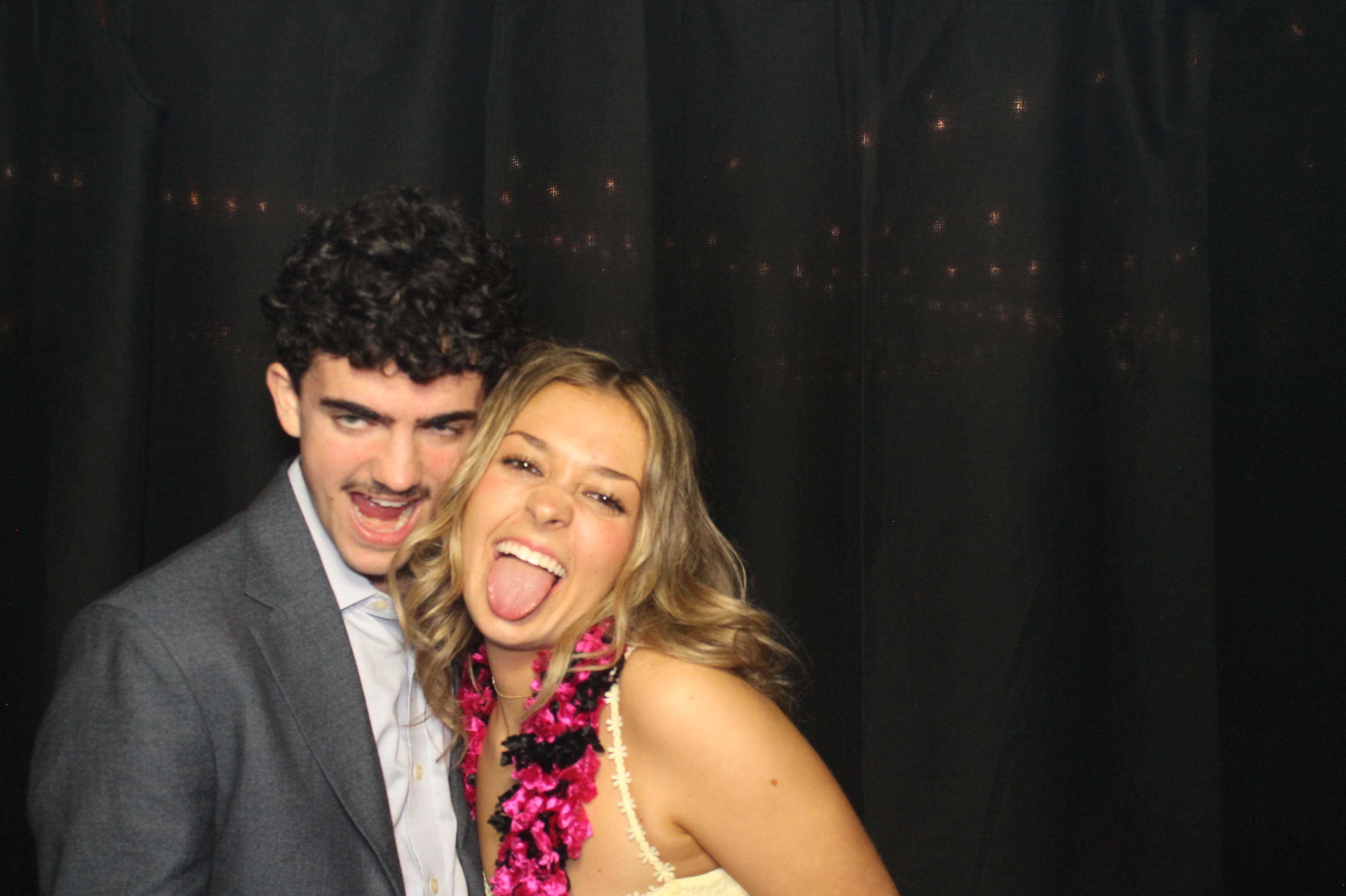 Kappa Alpha Theta Formal | View more photos from the event at gallery.photoboothcincy.com/u/PhotoBoothCincy/Kappa-Alpha-Theta-Formal-0