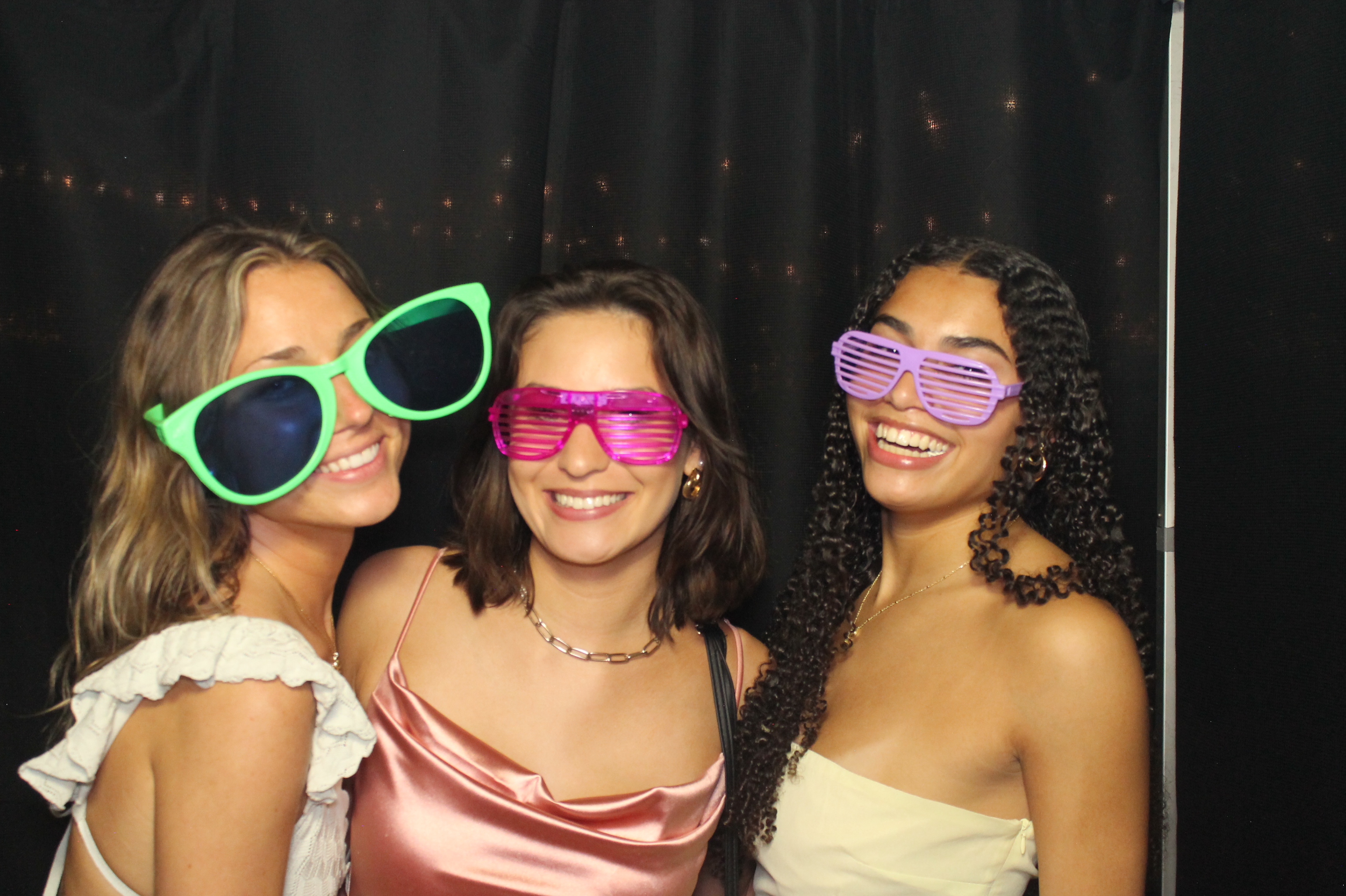 Kappa Alpha Theta Formal | View more photos from the event at gallery.photoboothcincy.com/u/PhotoBoothCincy/Kappa-Alpha-Theta-Formal-0