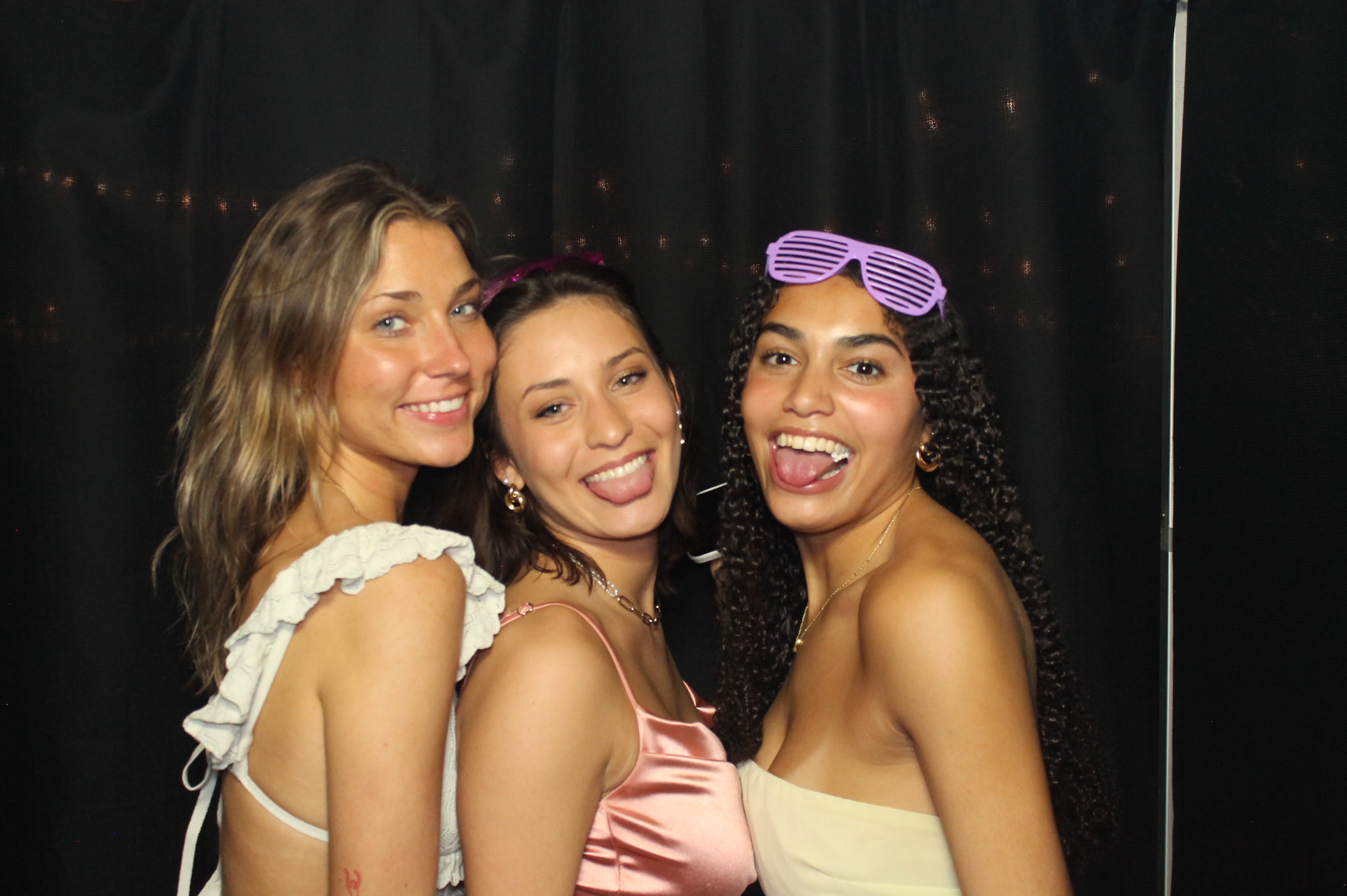 Kappa Alpha Theta Formal | View more photos from the event at gallery.photoboothcincy.com/u/PhotoBoothCincy/Kappa-Alpha-Theta-Formal-0