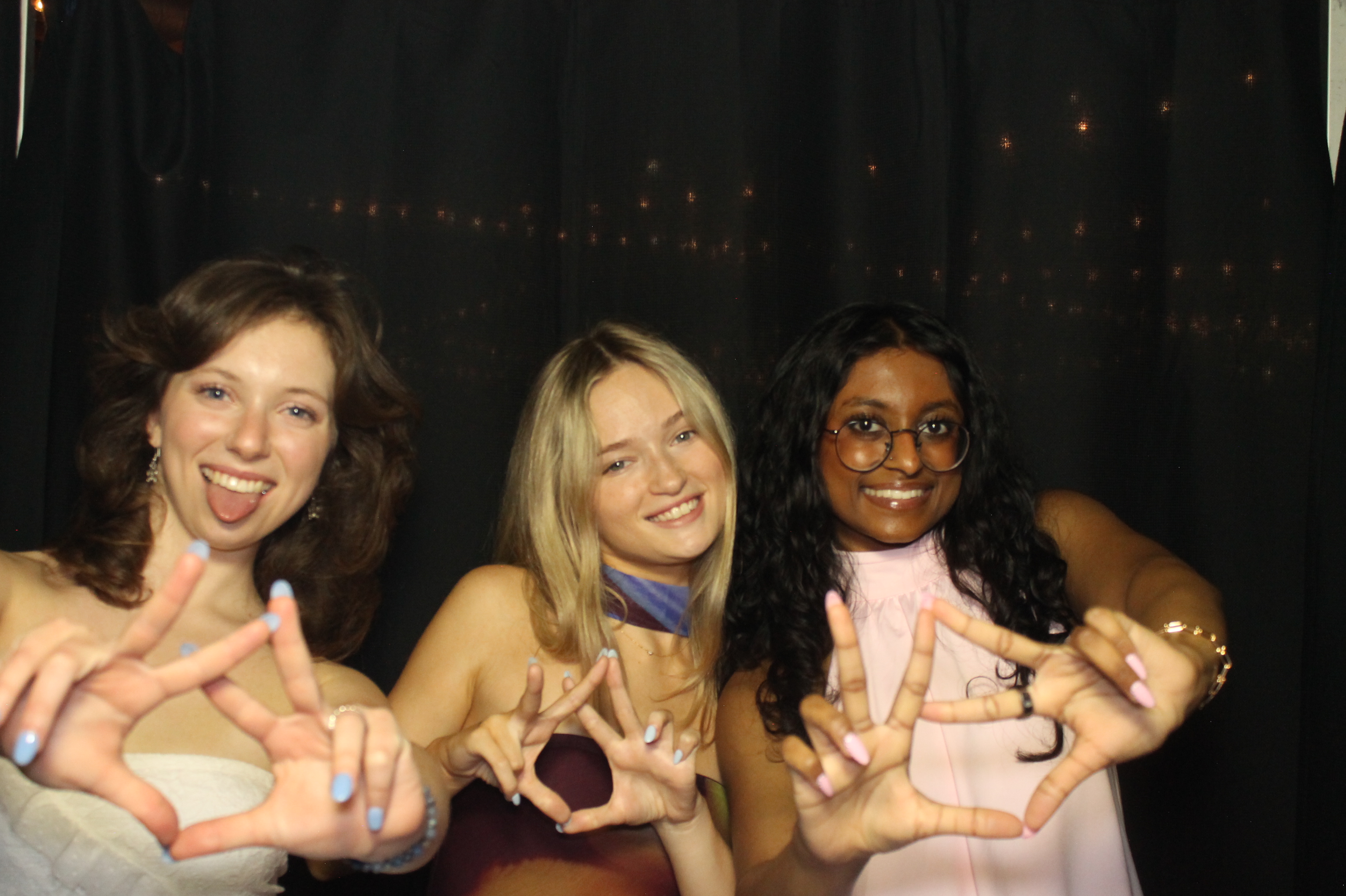 Kappa Alpha Theta Formal | View more photos from the event at gallery.photoboothcincy.com/u/PhotoBoothCincy/Kappa-Alpha-Theta-Formal-0
