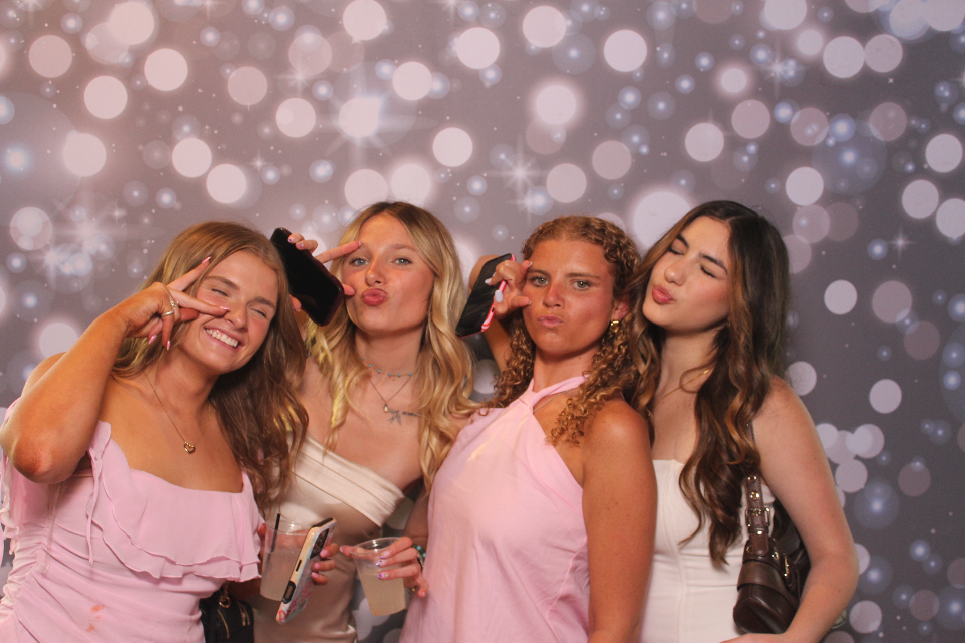 Kappa Delta Spring Formal | View more photos from the event at gallery.photoboothcincy.com/u/PhotoBoothCincy/Kappa-Delta-Spring-Formal