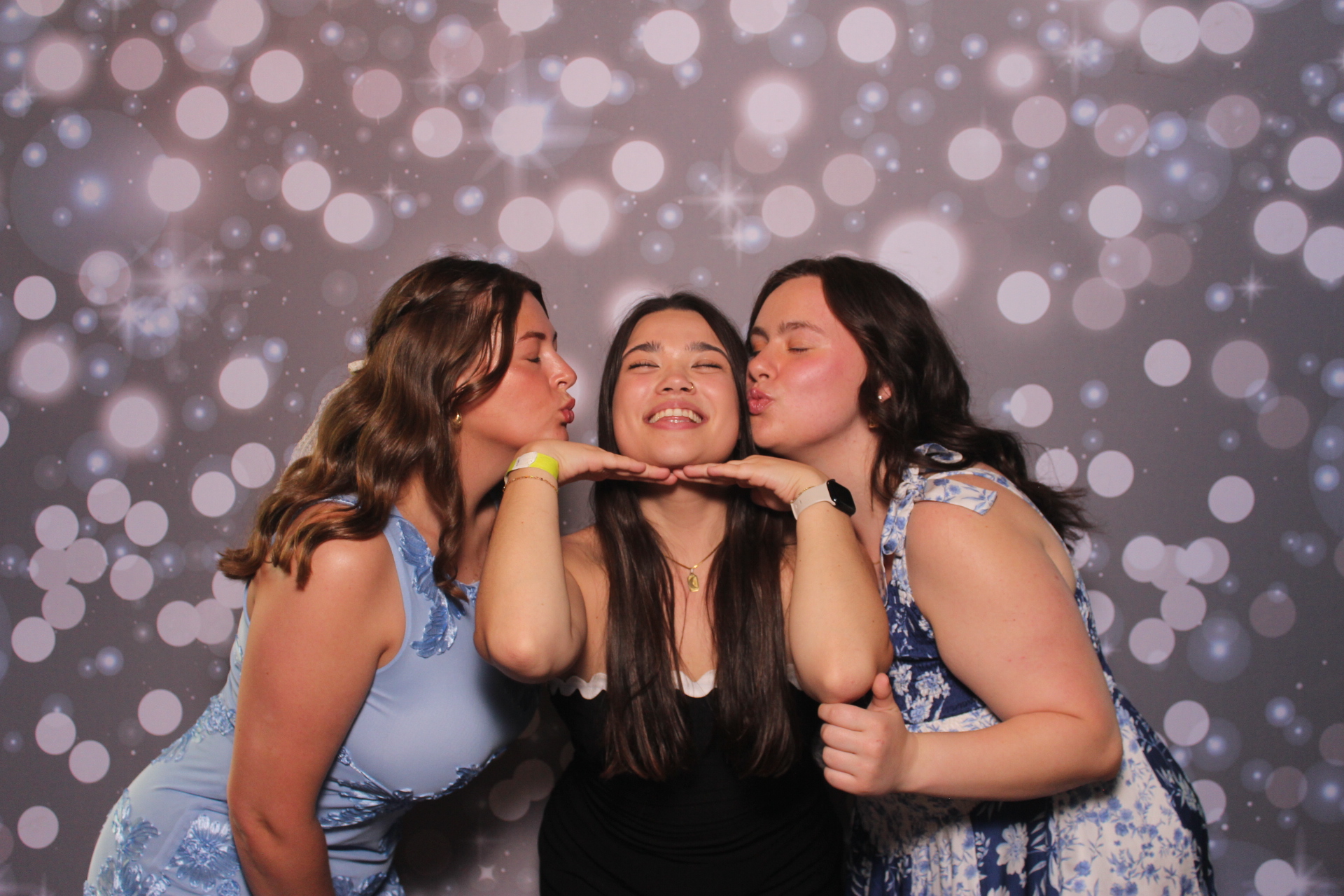 Kappa Delta Spring Formal | View more photos from the event at gallery.photoboothcincy.com/u/PhotoBoothCincy/Kappa-Delta-Spring-Formal