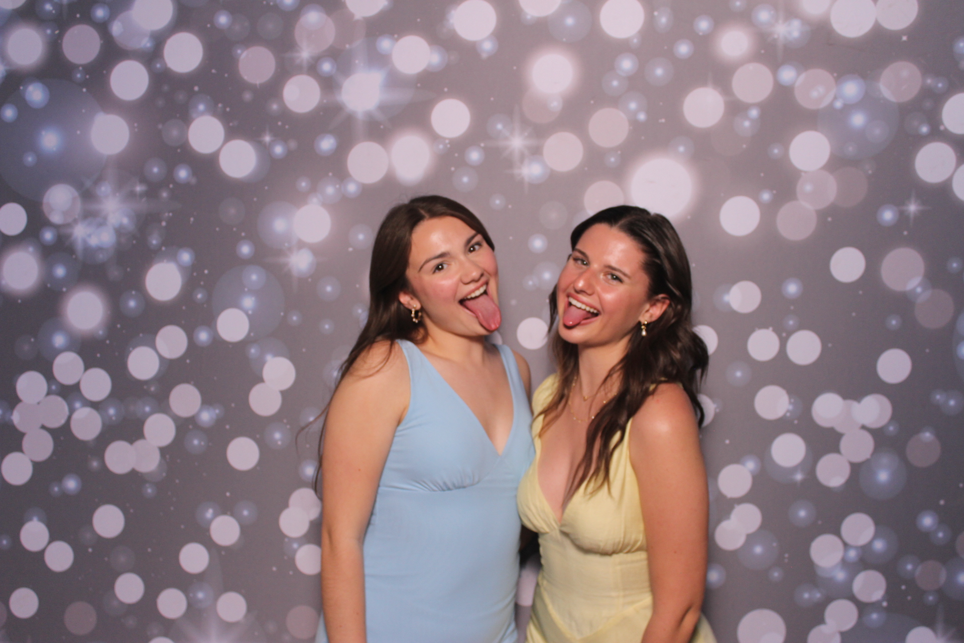 Kappa Delta Spring Formal | View more photos from the event at gallery.photoboothcincy.com/u/PhotoBoothCincy/Kappa-Delta-Spring-Formal