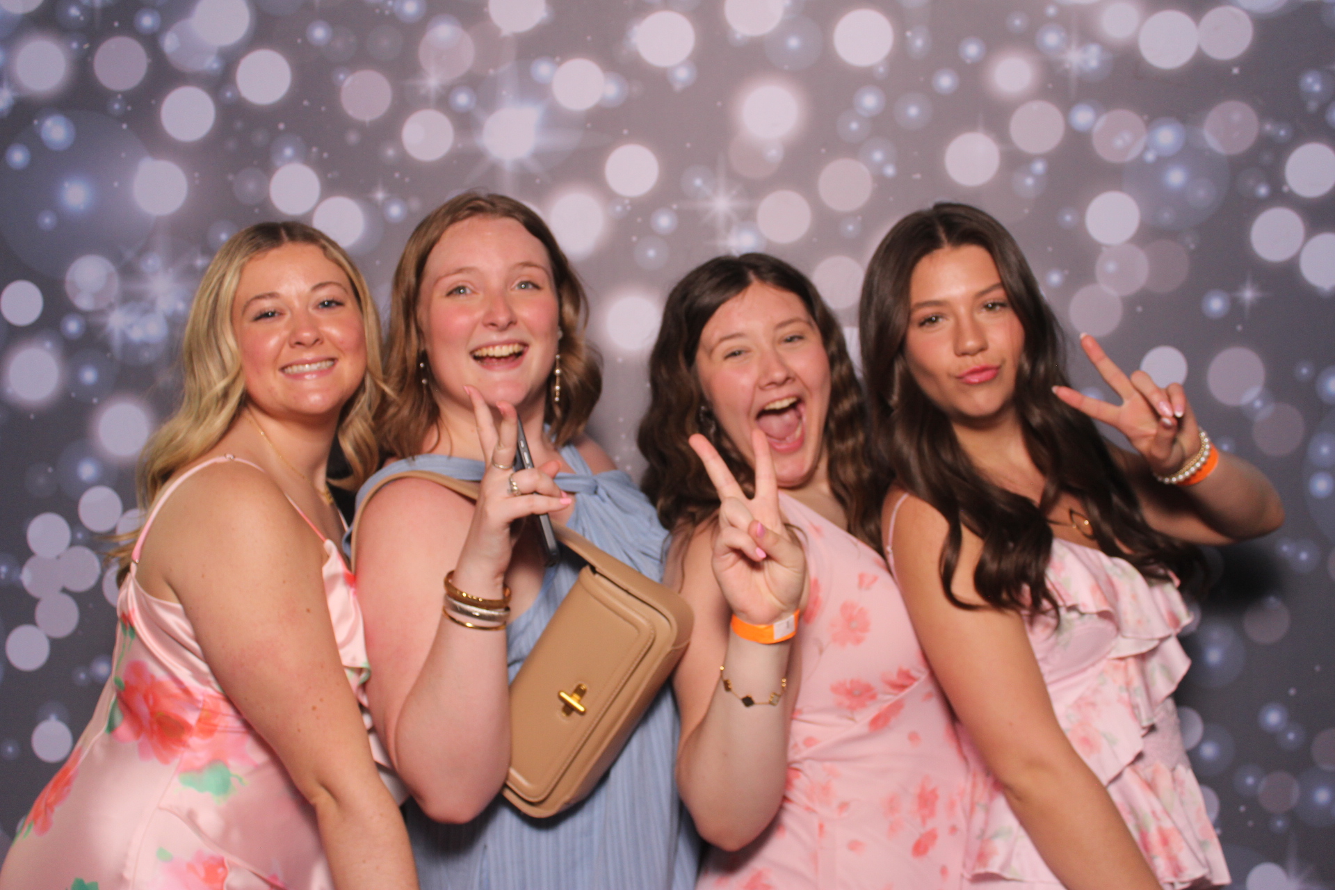 Kappa Delta Spring Formal | View more photos from the event at gallery.photoboothcincy.com/u/PhotoBoothCincy/Kappa-Delta-Spring-Formal