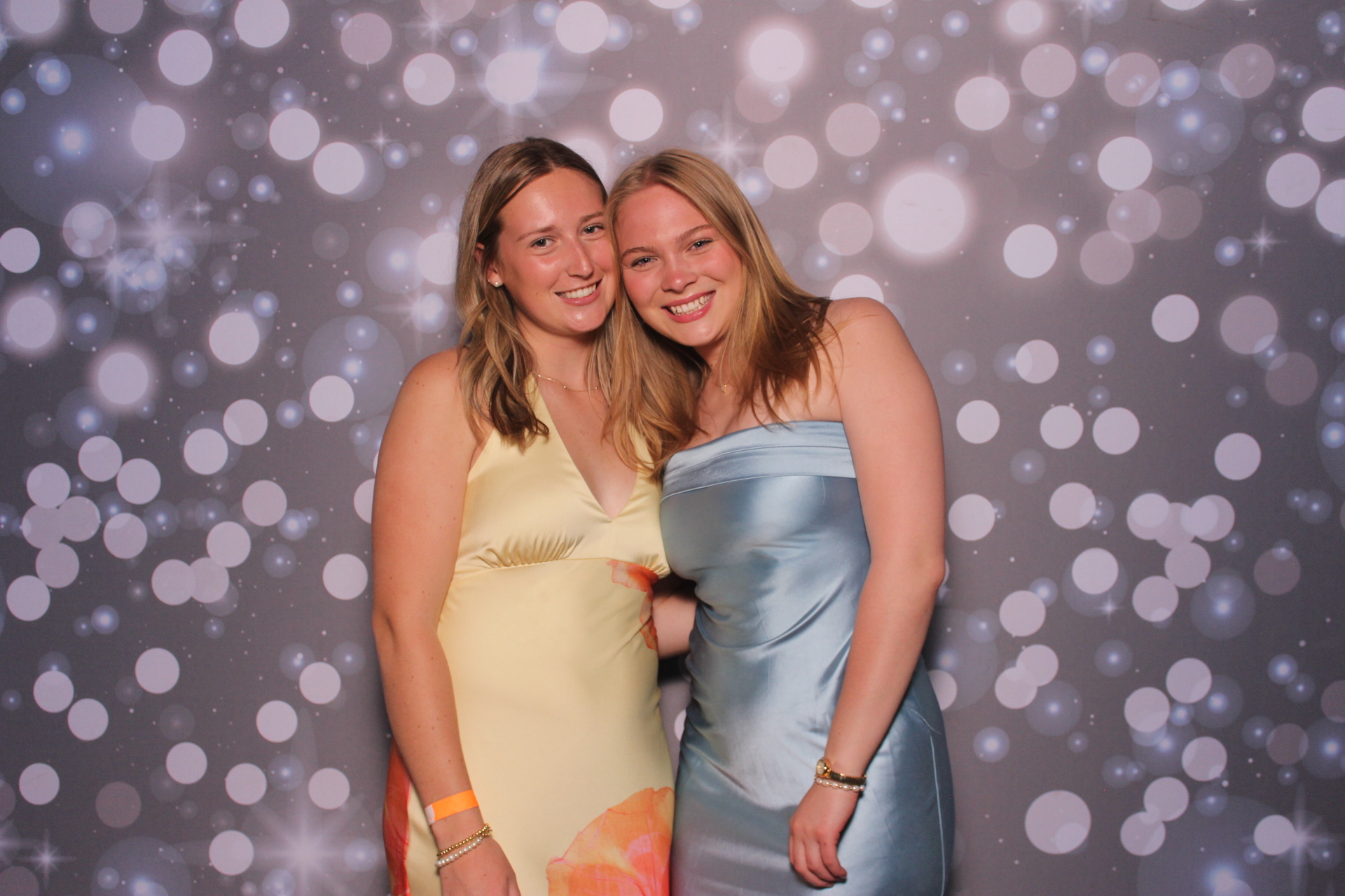 Kappa Delta Spring Formal | View more photos from the event at gallery.photoboothcincy.com/u/PhotoBoothCincy/Kappa-Delta-Spring-Formal