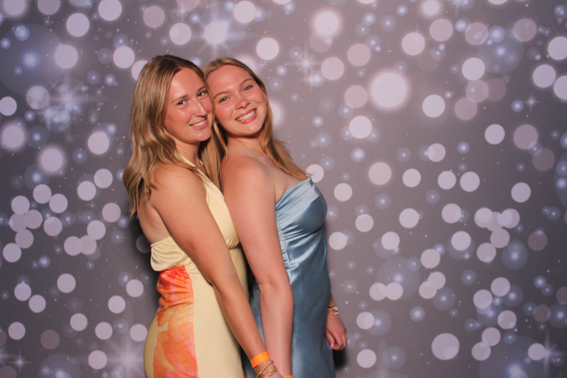 Kappa Delta Spring Formal | View more photos from the event at gallery.photoboothcincy.com/u/PhotoBoothCincy/Kappa-Delta-Spring-Formal