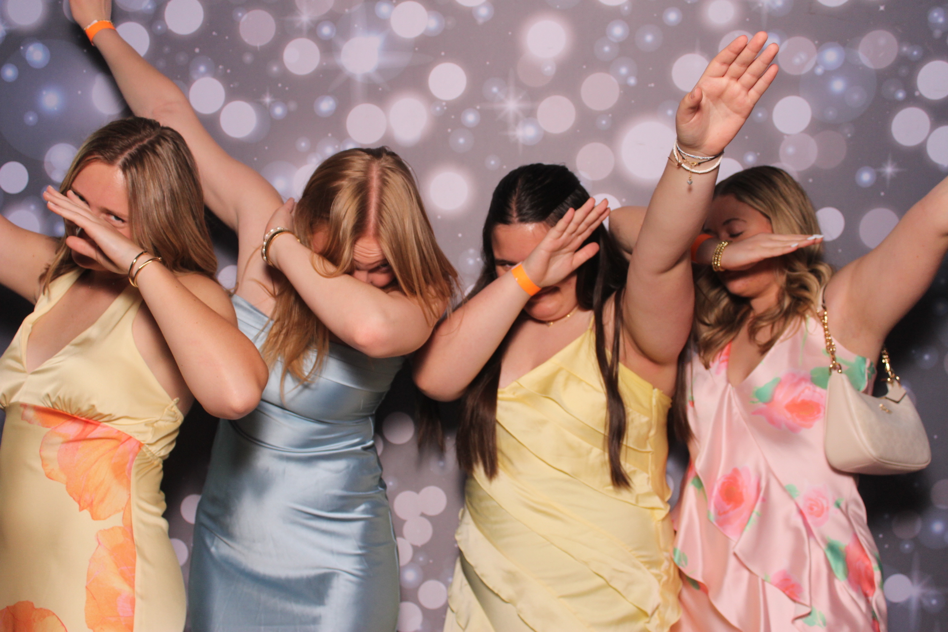Kappa Delta Spring Formal | View more photos from the event at gallery.photoboothcincy.com/u/PhotoBoothCincy/Kappa-Delta-Spring-Formal