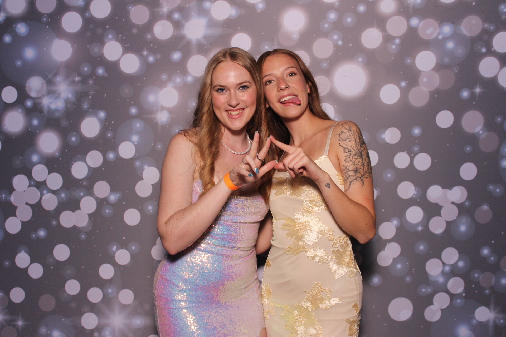 Kappa Delta Spring Formal | View more photos from the event at gallery.photoboothcincy.com/u/PhotoBoothCincy/Kappa-Delta-Spring-Formal