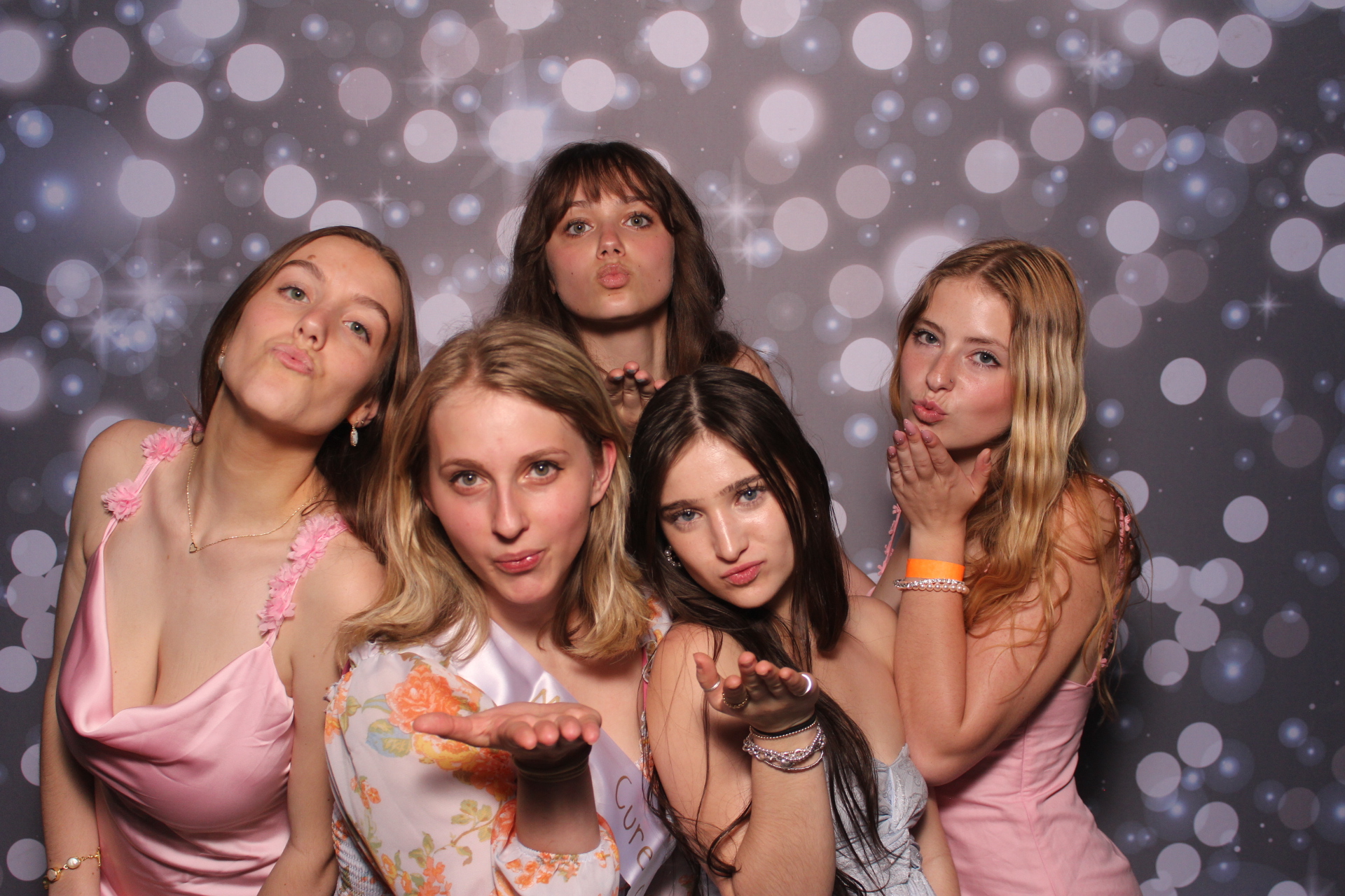 Kappa Delta Spring Formal | View more photos from the event at gallery.photoboothcincy.com/u/PhotoBoothCincy/Kappa-Delta-Spring-Formal