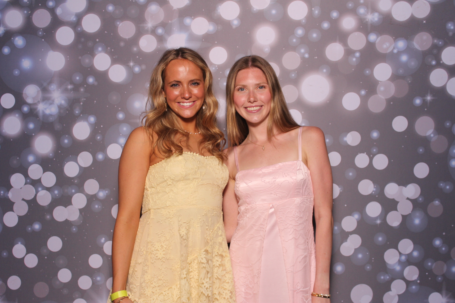 Kappa Delta Spring Formal | View more photos from the event at gallery.photoboothcincy.com/u/PhotoBoothCincy/Kappa-Delta-Spring-Formal
