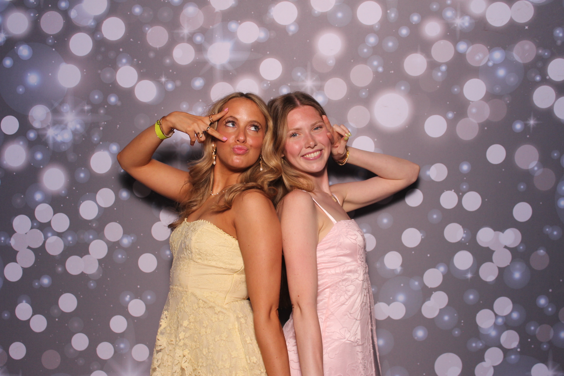 Kappa Delta Spring Formal | View more photos from the event at gallery.photoboothcincy.com/u/PhotoBoothCincy/Kappa-Delta-Spring-Formal
