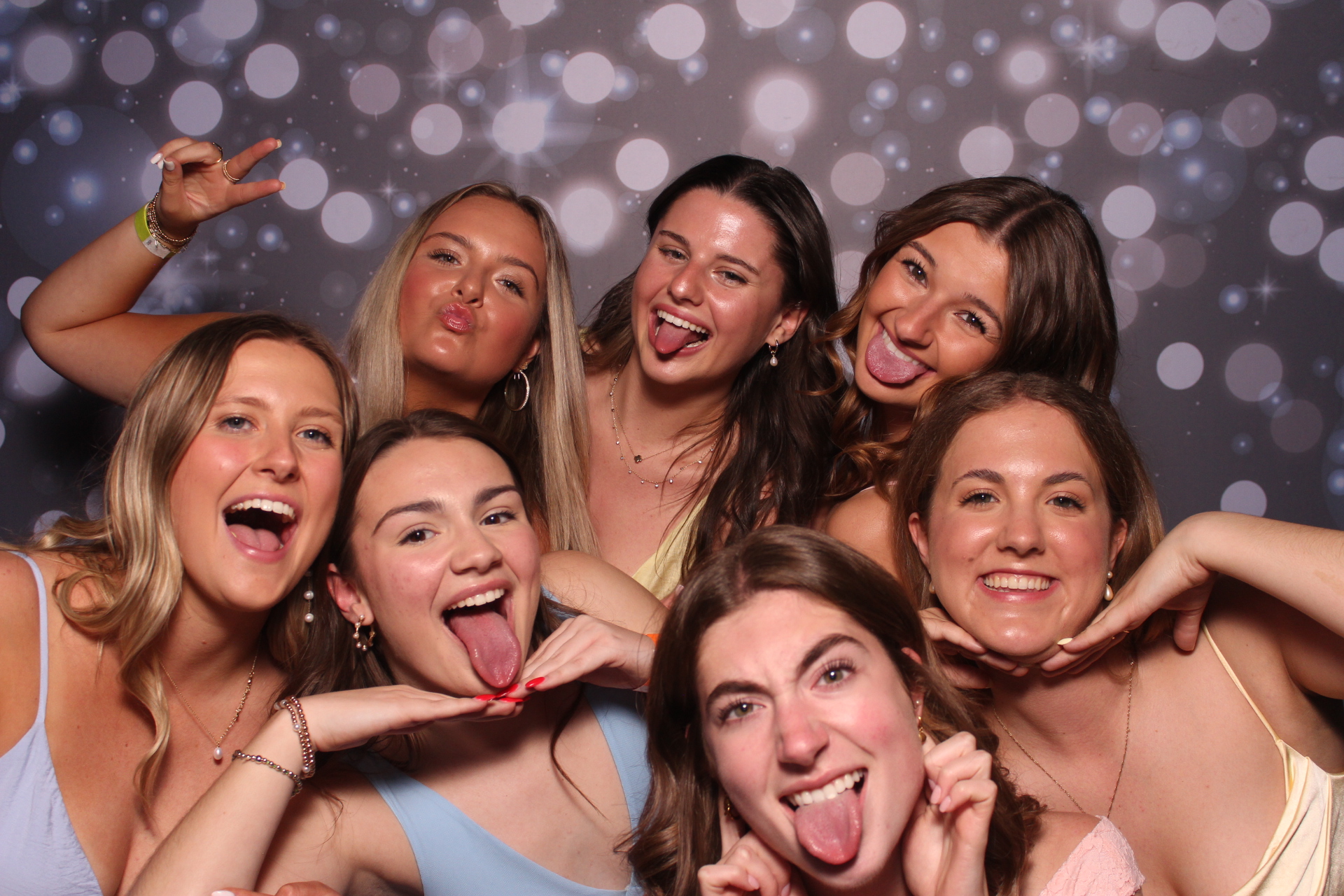 Kappa Delta Spring Formal | View more photos from the event at gallery.photoboothcincy.com/u/PhotoBoothCincy/Kappa-Delta-Spring-Formal