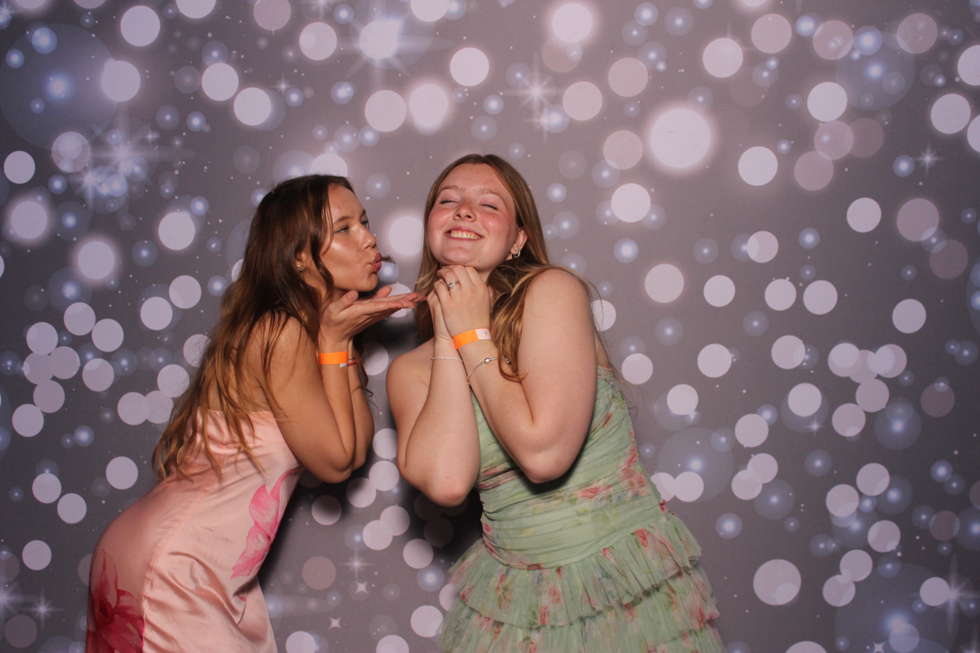 Kappa Delta Spring Formal | View more photos from the event at gallery.photoboothcincy.com/u/PhotoBoothCincy/Kappa-Delta-Spring-Formal