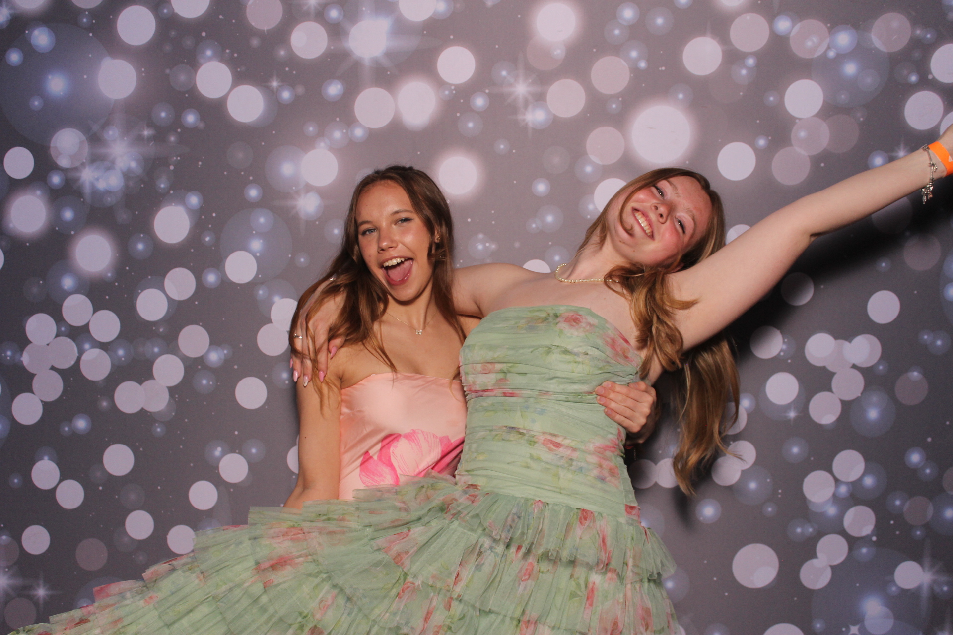 Kappa Delta Spring Formal | View more photos from the event at gallery.photoboothcincy.com/u/PhotoBoothCincy/Kappa-Delta-Spring-Formal