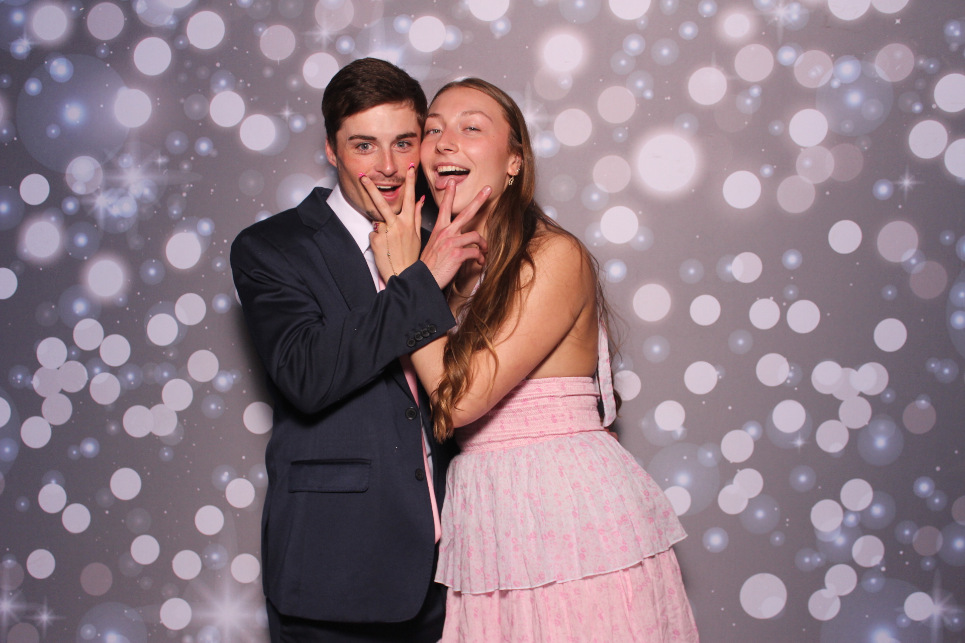 Kappa Delta Spring Formal | View more photos from the event at gallery.photoboothcincy.com/u/PhotoBoothCincy/Kappa-Delta-Spring-Formal