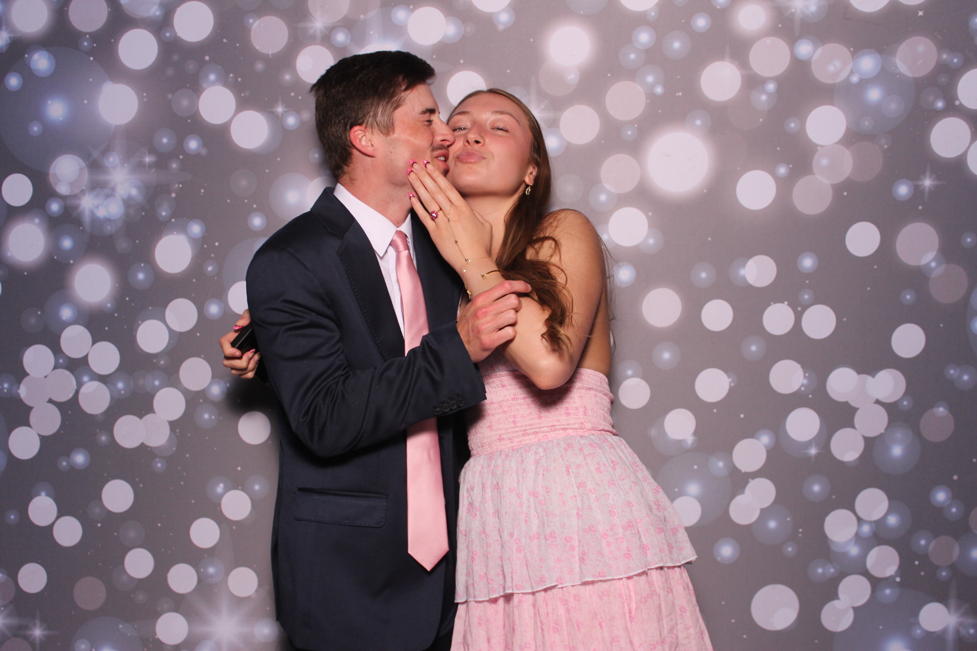 Kappa Delta Spring Formal | View more photos from the event at gallery.photoboothcincy.com/u/PhotoBoothCincy/Kappa-Delta-Spring-Formal