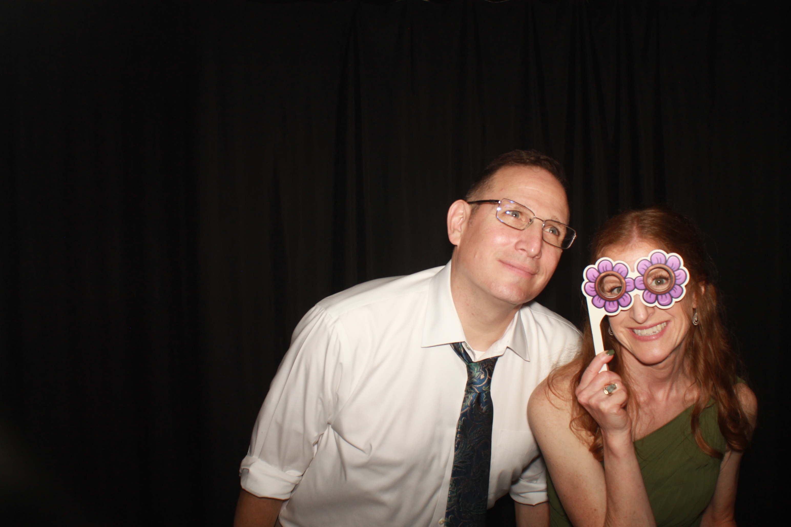 Karen & Derek | View more photos from the event at gallery.photoboothcincy.com/u/PhotoBoothCincy/Karen-Derek