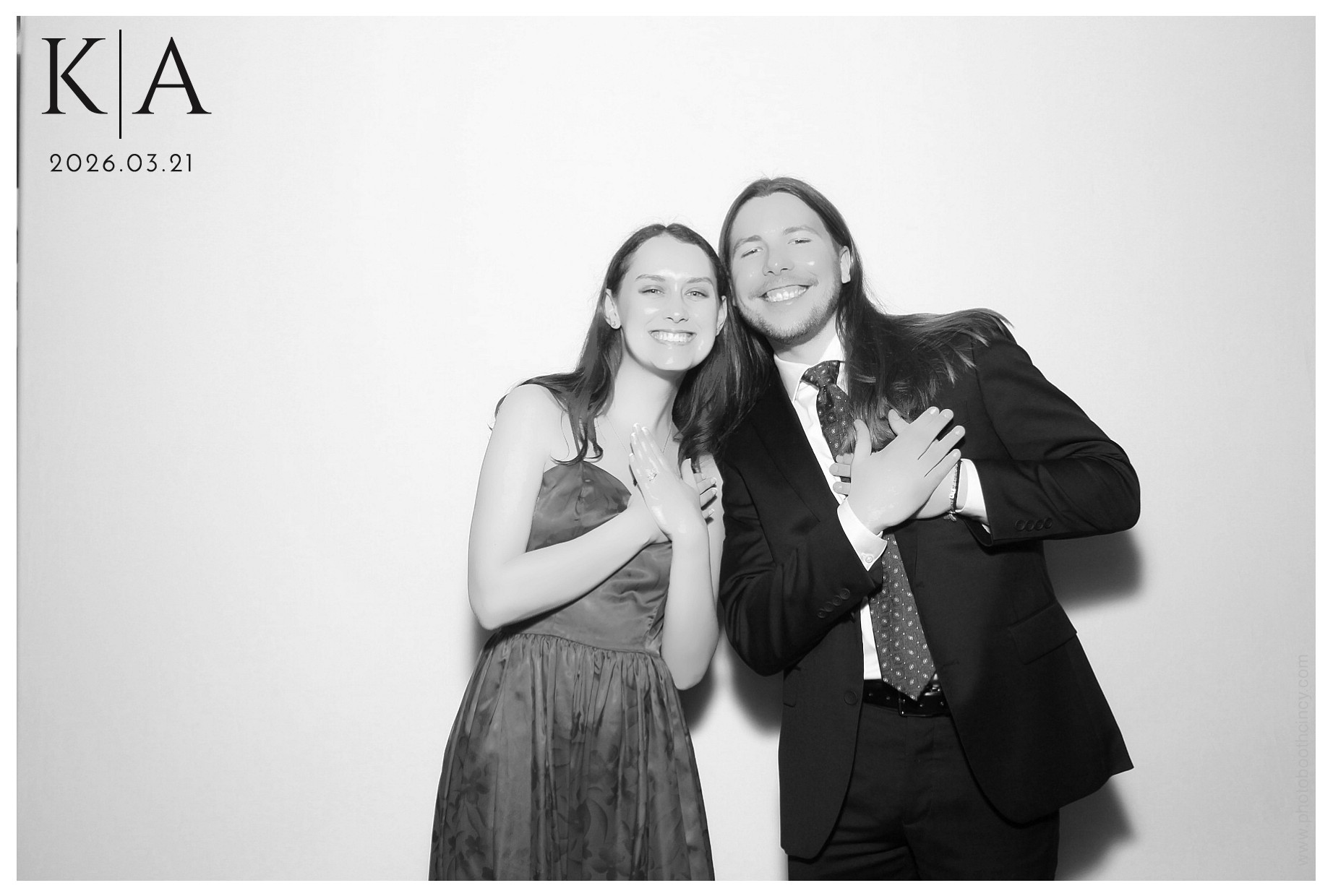 Katie & Alan Reception | View more photos from the event at gallery.photoboothcincy.com/u/PhotoBoothCincy/Katie-Alan-Reception