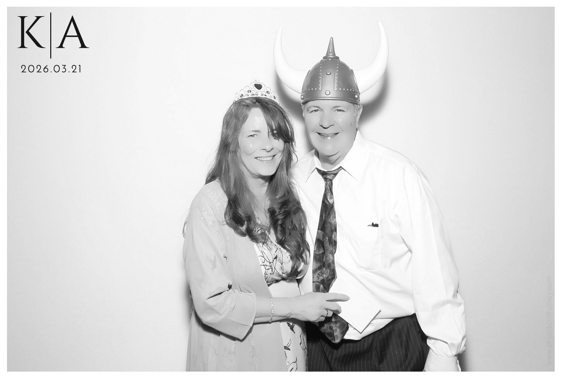 Katie & Alan Reception | View more photos from the event at gallery.photoboothcincy.com/u/PhotoBoothCincy/Katie-Alan-Reception