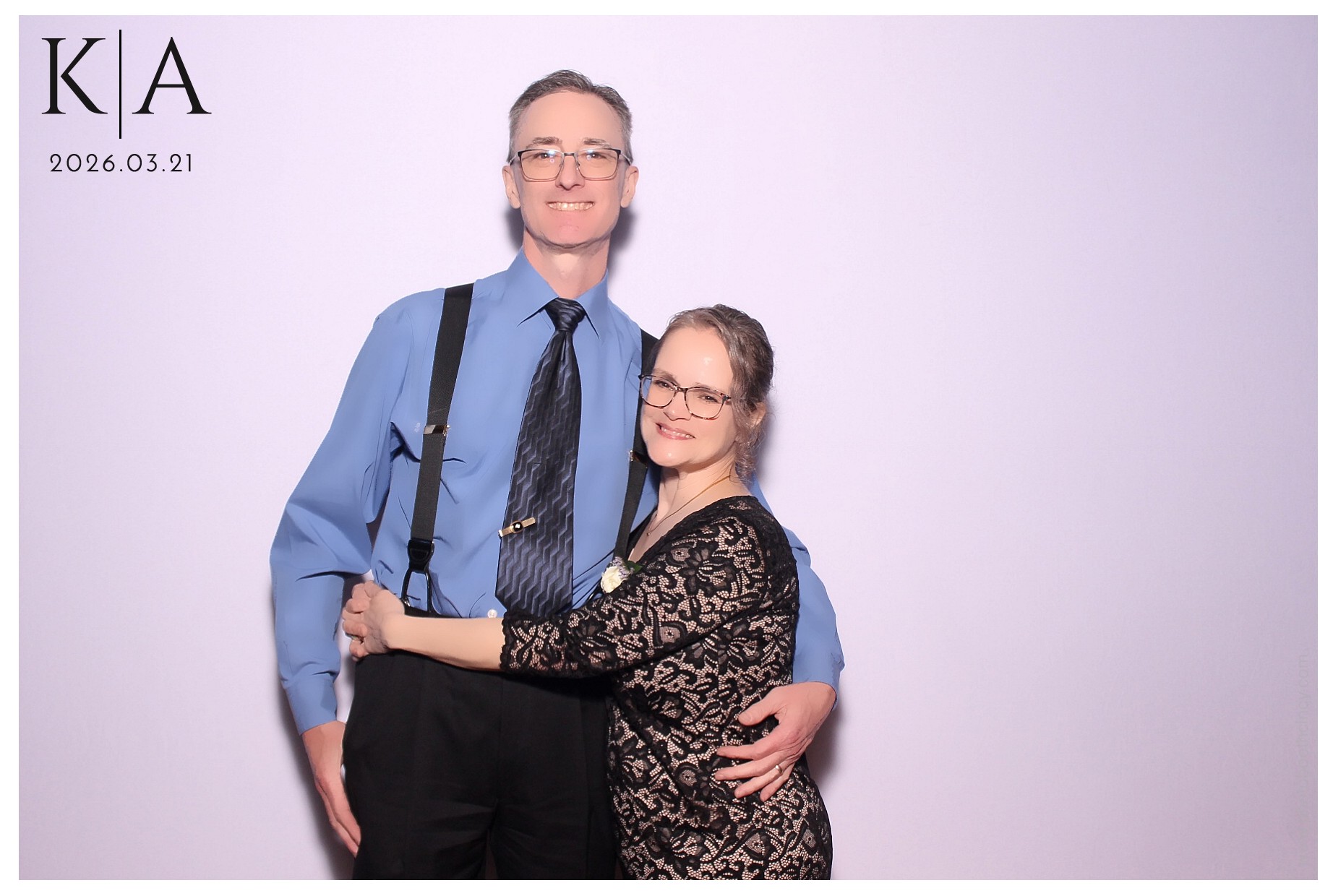 Katie & Alan Reception | View more photos from the event at gallery.photoboothcincy.com/u/PhotoBoothCincy/Katie-Alan-Reception