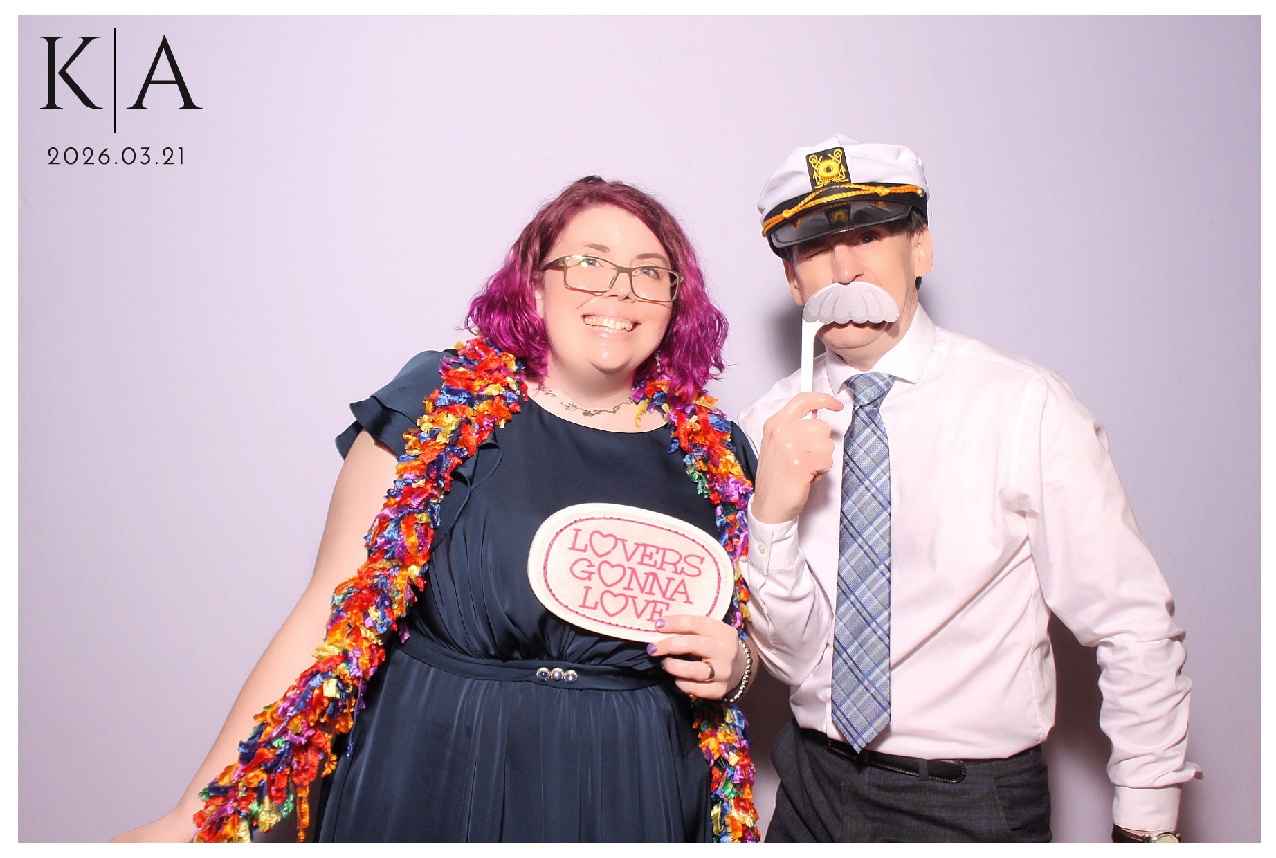 Katie & Alan Reception | View more photos from the event at gallery.photoboothcincy.com/u/PhotoBoothCincy/Katie-Alan-Reception