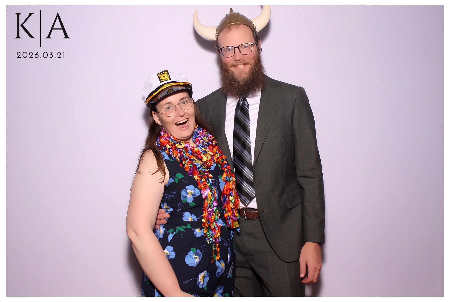 Katie & Alan Reception | View more photos from the event at gallery.photoboothcincy.com/u/PhotoBoothCincy/Katie-Alan-Reception