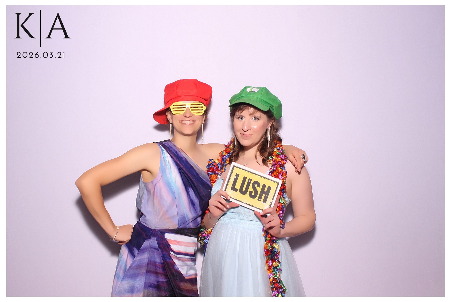 Katie & Alan Reception | View more photos from the event at gallery.photoboothcincy.com/u/PhotoBoothCincy/Katie-Alan-Reception
