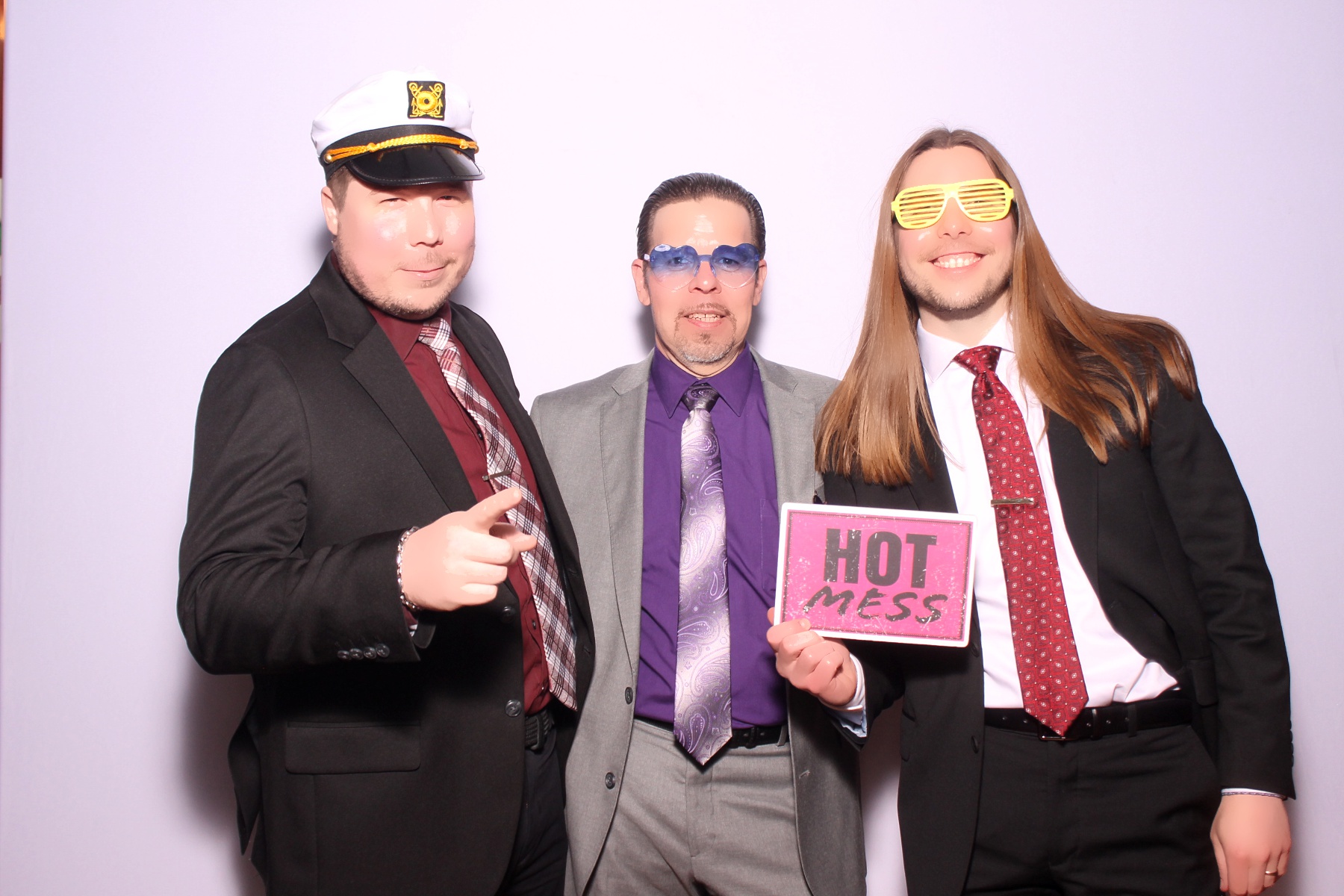 Katie & Alan Reception | View more photos from the event at gallery.photoboothcincy.com/u/PhotoBoothCincy/Katie-Alan-Reception