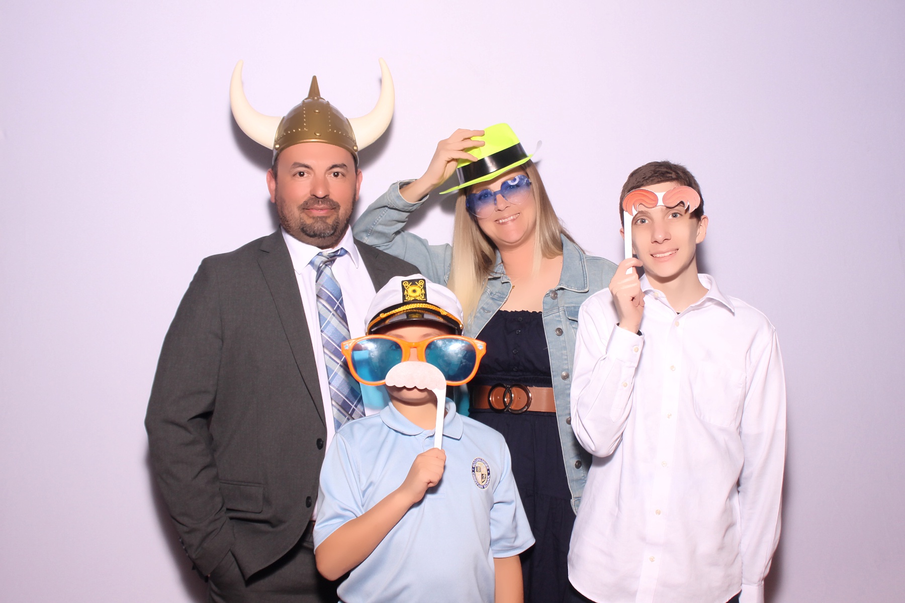 Katie & Alan Reception | View more photos from the event at gallery.photoboothcincy.com/u/PhotoBoothCincy/Katie-Alan-Reception