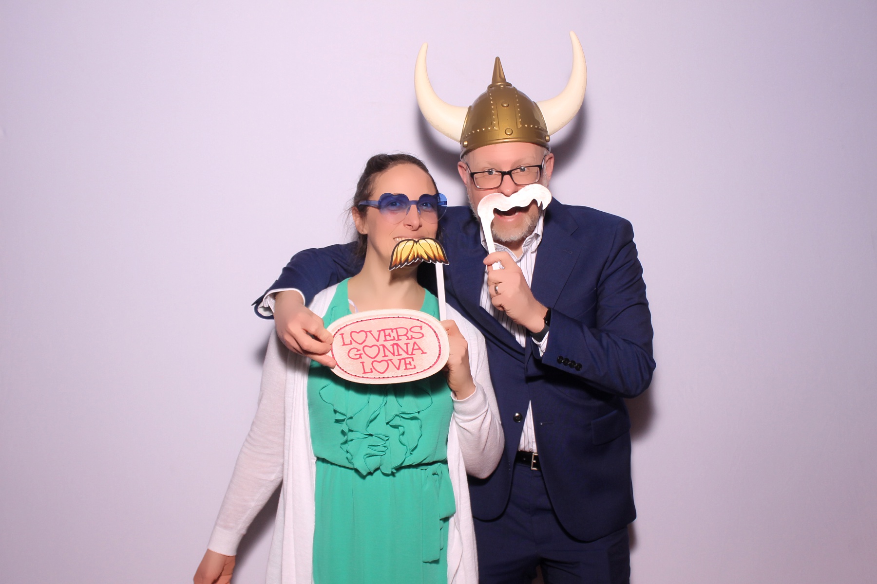 Katie & Alan Reception | View more photos from the event at gallery.photoboothcincy.com/u/PhotoBoothCincy/Katie-Alan-Reception
