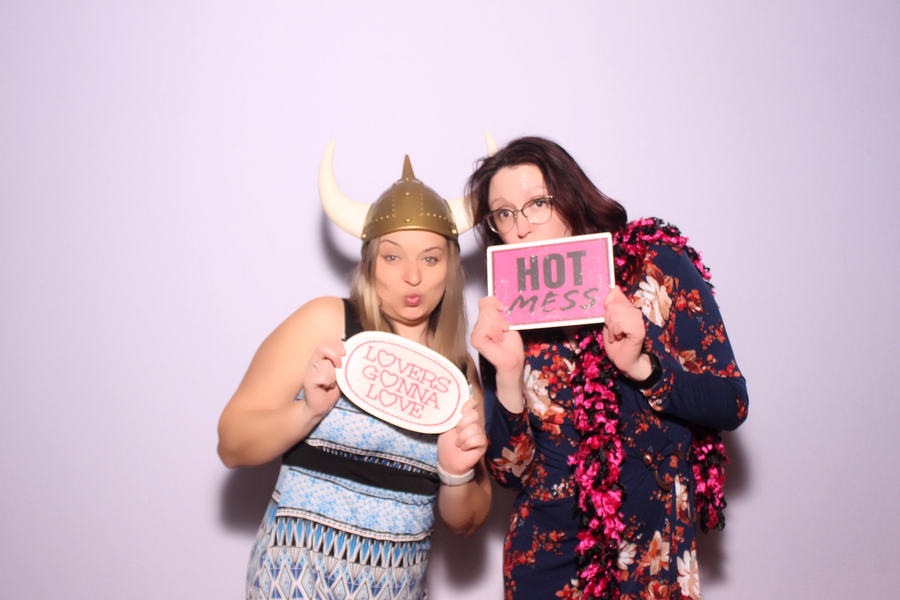 Katie & Alan Reception | View more photos from the event at gallery.photoboothcincy.com/u/PhotoBoothCincy/Katie-Alan-Reception