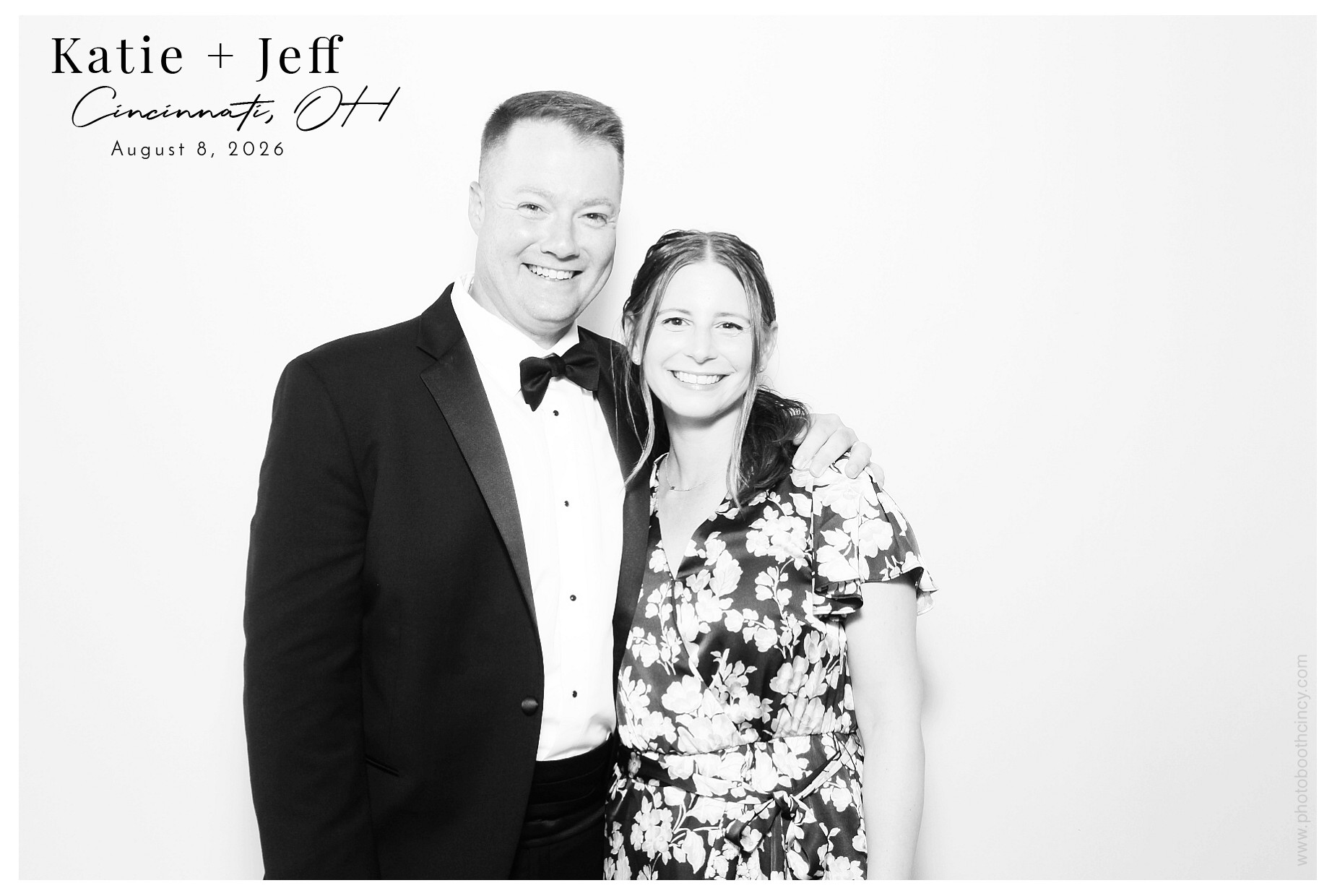 Katie & Jeff | View more photos from the event at gallery.photoboothcincy.com/u/PhotoBoothCincy/Katie-Jeff