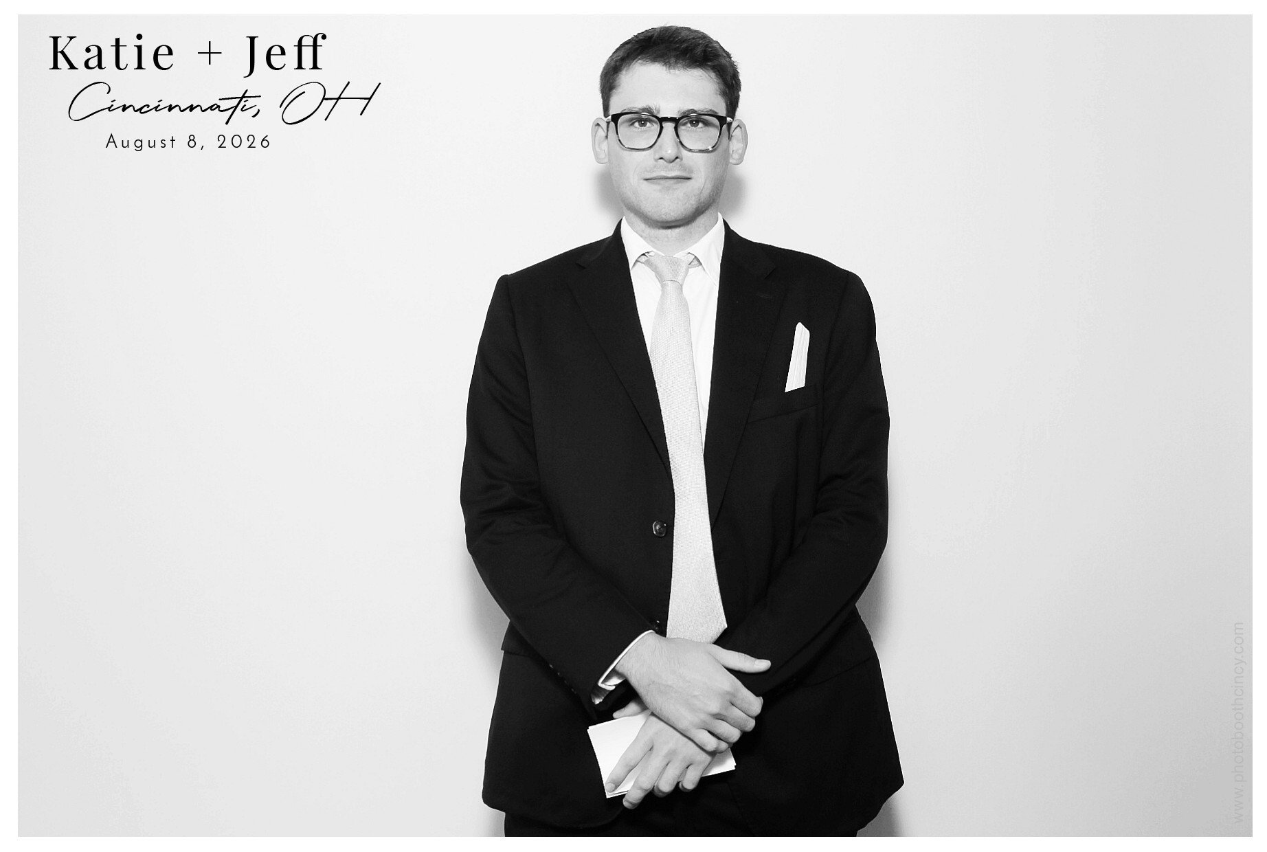 Katie & Jeff | View more photos from the event at gallery.photoboothcincy.com/u/PhotoBoothCincy/Katie-Jeff