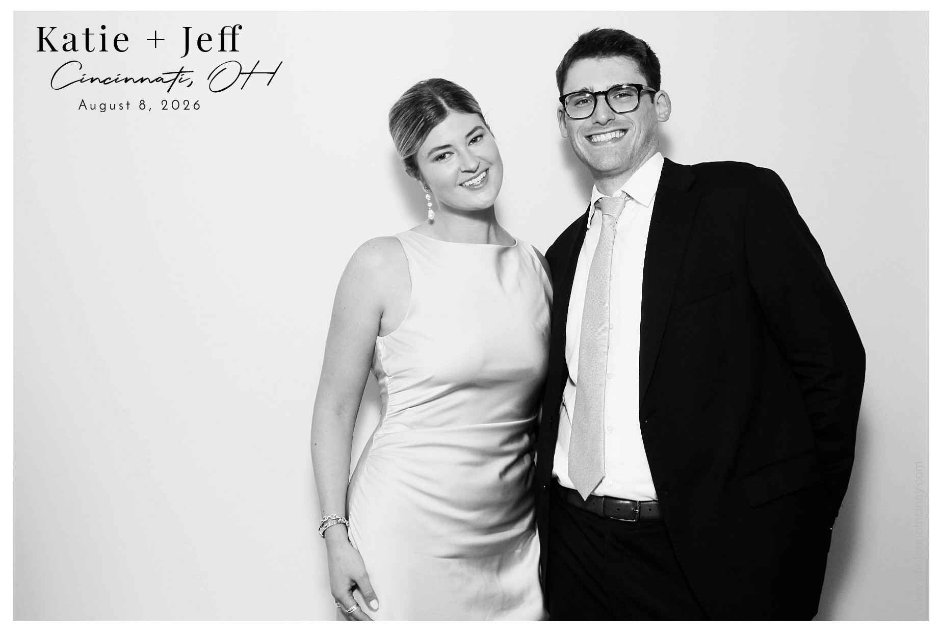 Katie & Jeff | View more photos from the event at gallery.photoboothcincy.com/u/PhotoBoothCincy/Katie-Jeff