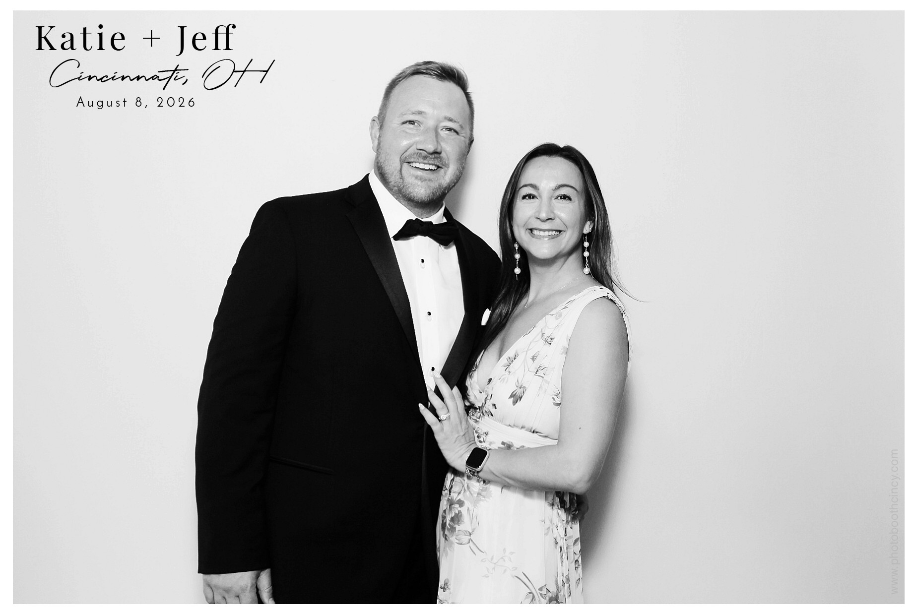 Katie & Jeff | View more photos from the event at gallery.photoboothcincy.com/u/PhotoBoothCincy/Katie-Jeff