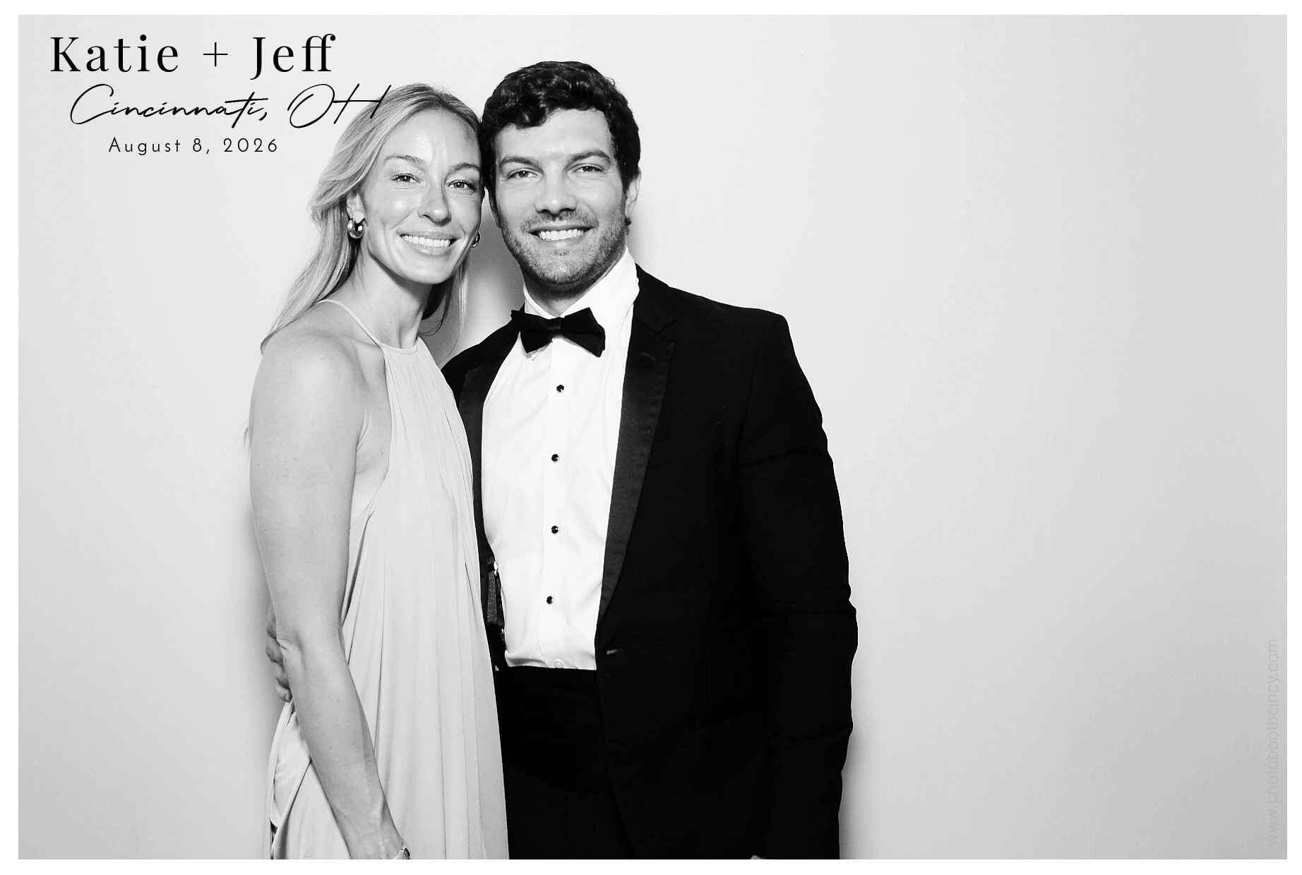 Katie & Jeff | View more photos from the event at gallery.photoboothcincy.com/u/PhotoBoothCincy/Katie-Jeff