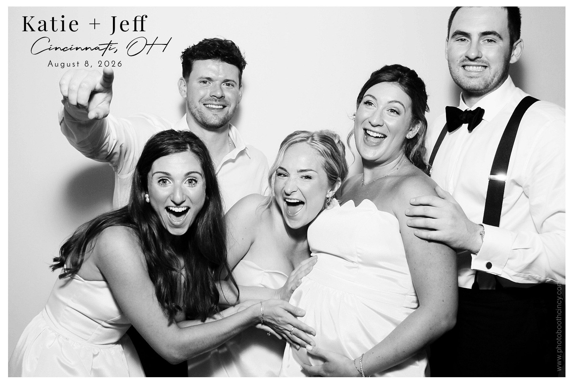 Katie & Jeff | View more photos from the event at gallery.photoboothcincy.com/u/PhotoBoothCincy/Katie-Jeff