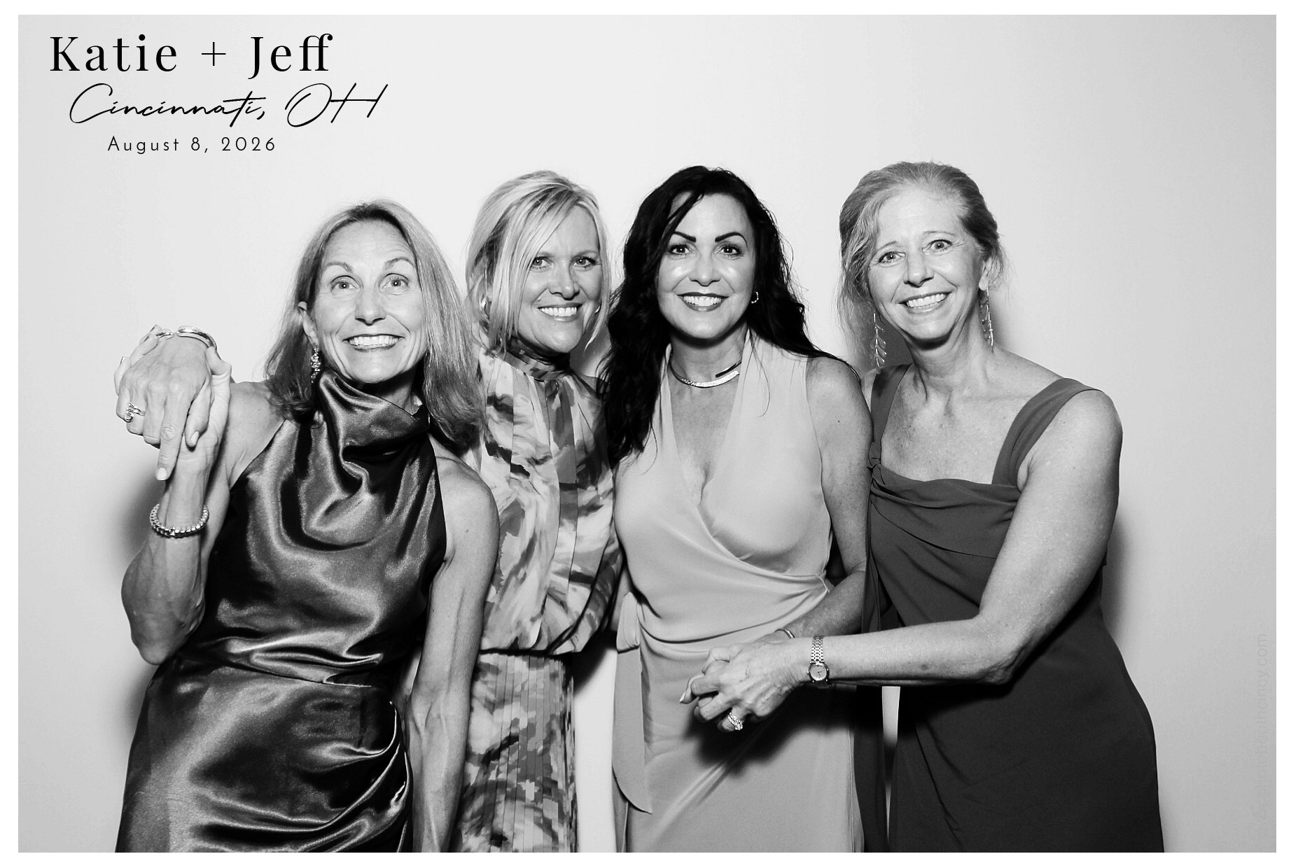 Katie & Jeff | View more photos from the event at gallery.photoboothcincy.com/u/PhotoBoothCincy/Katie-Jeff