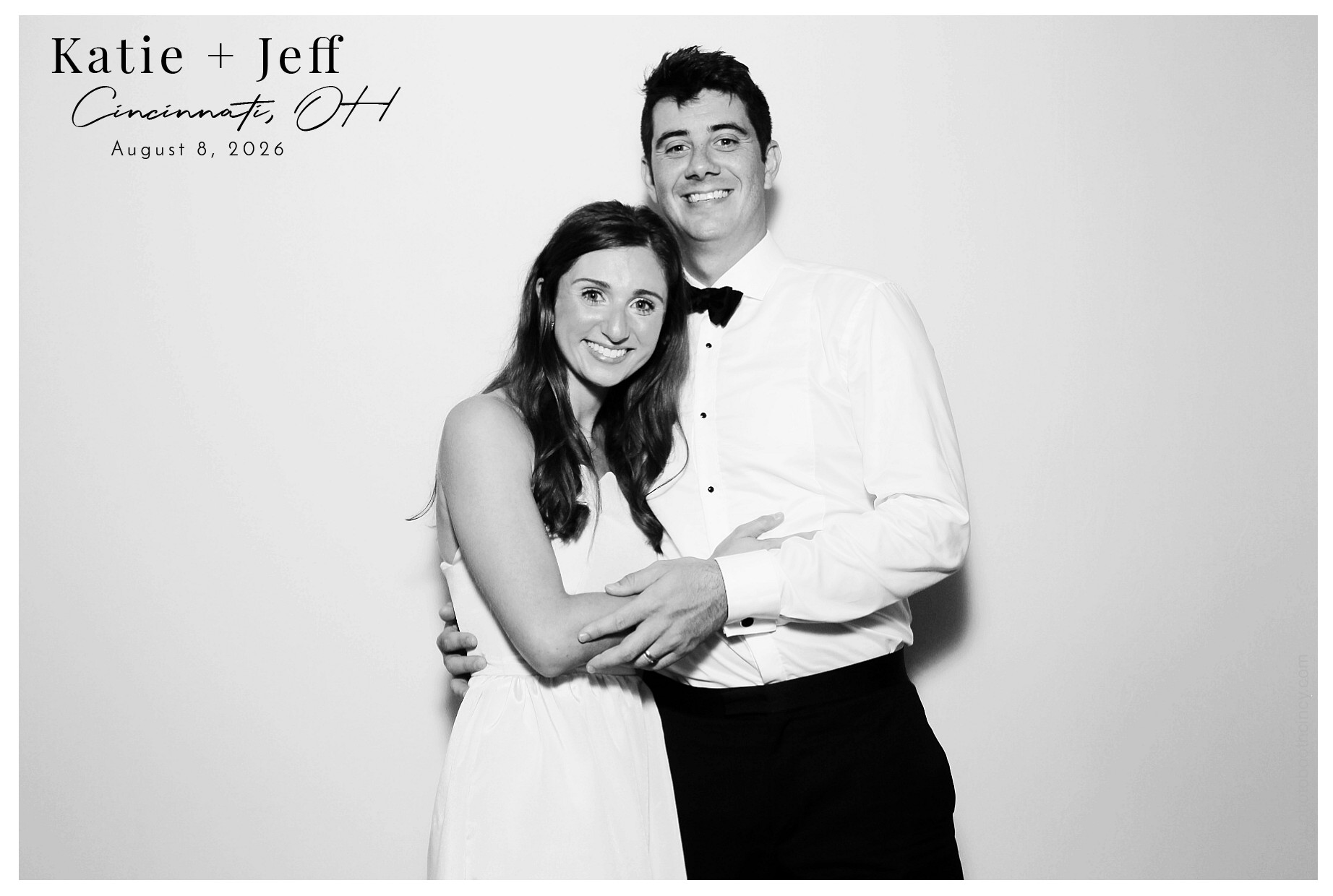 Katie & Jeff | View more photos from the event at gallery.photoboothcincy.com/u/PhotoBoothCincy/Katie-Jeff