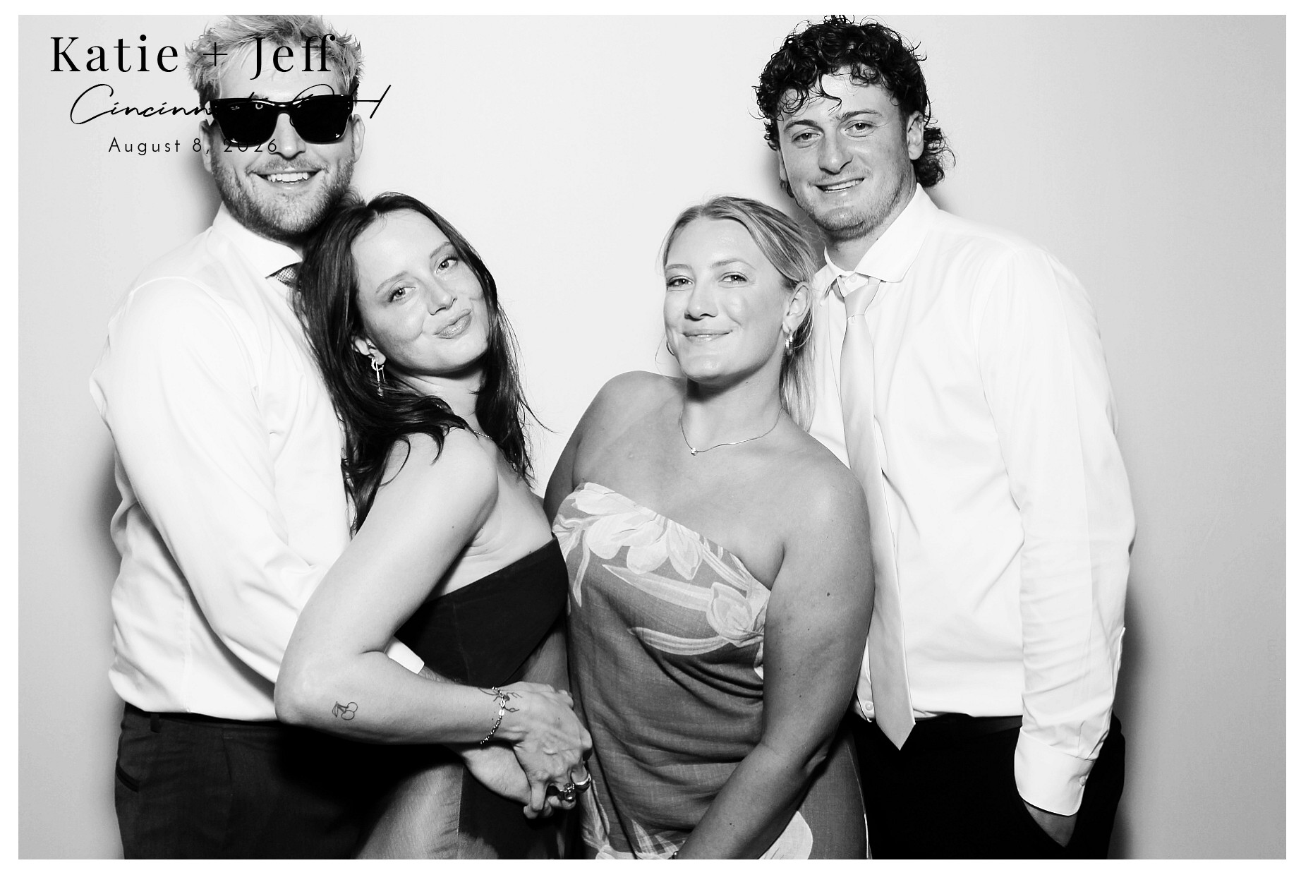 Katie & Jeff | View more photos from the event at gallery.photoboothcincy.com/u/PhotoBoothCincy/Katie-Jeff