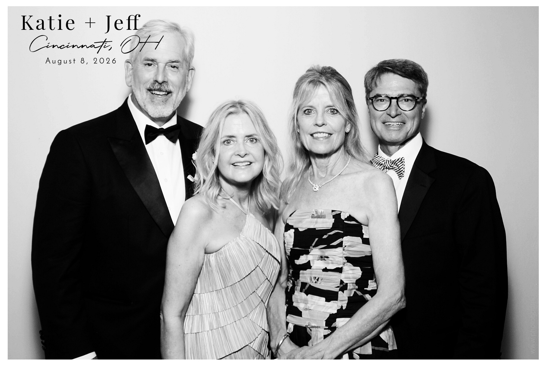 Katie & Jeff | View more photos from the event at gallery.photoboothcincy.com/u/PhotoBoothCincy/Katie-Jeff
