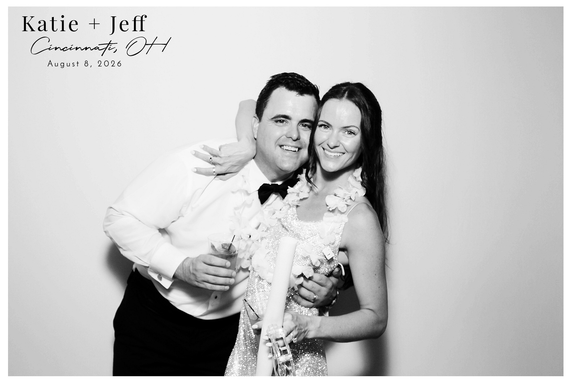 Katie & Jeff | View more photos from the event at gallery.photoboothcincy.com/u/PhotoBoothCincy/Katie-Jeff