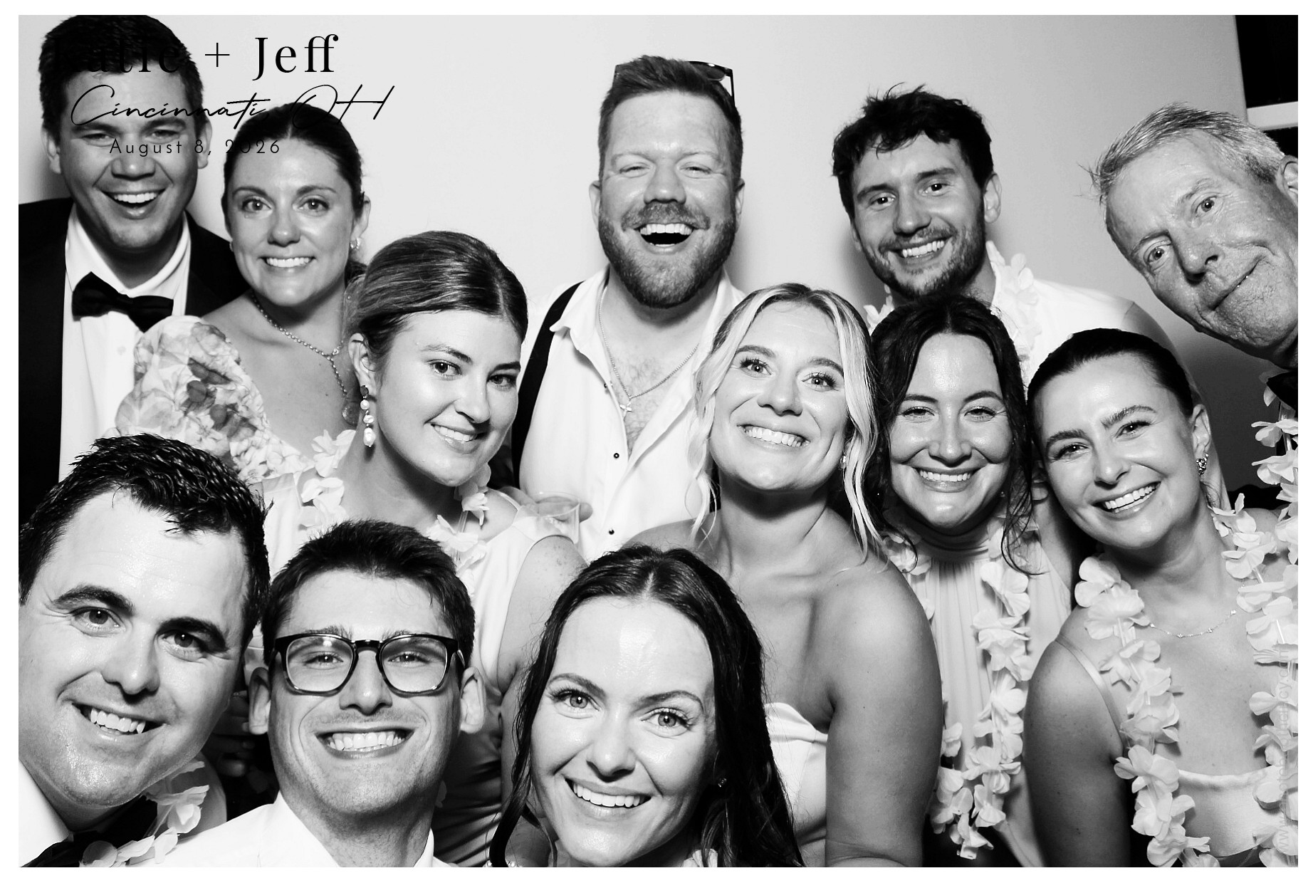 Katie & Jeff | View more photos from the event at gallery.photoboothcincy.com/u/PhotoBoothCincy/Katie-Jeff