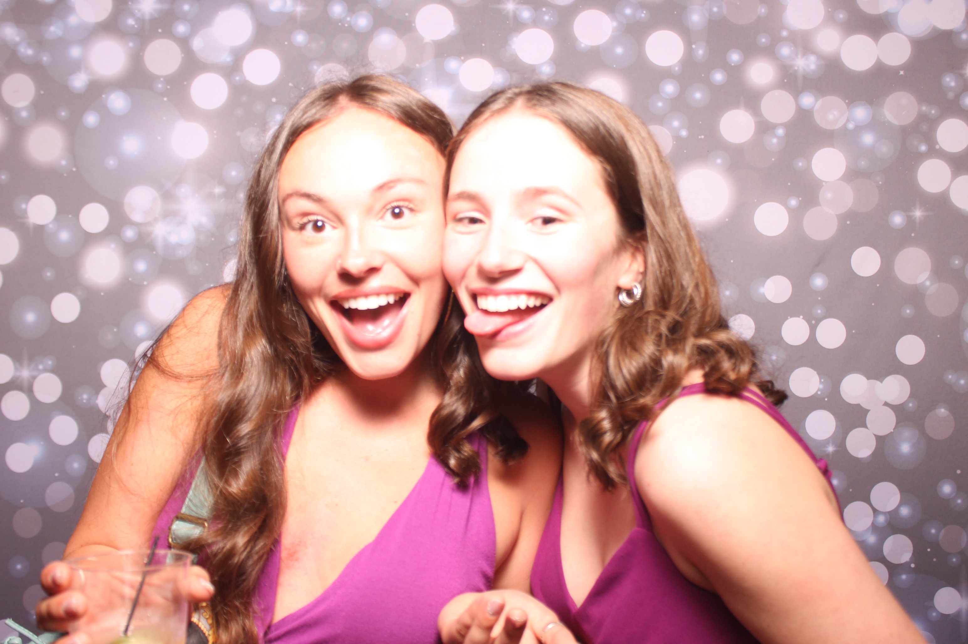 Kaylen & Mike | View more photos from the event at gallery.photoboothcincy.com/u/PhotoBoothCincy/Kaylen-Mike
