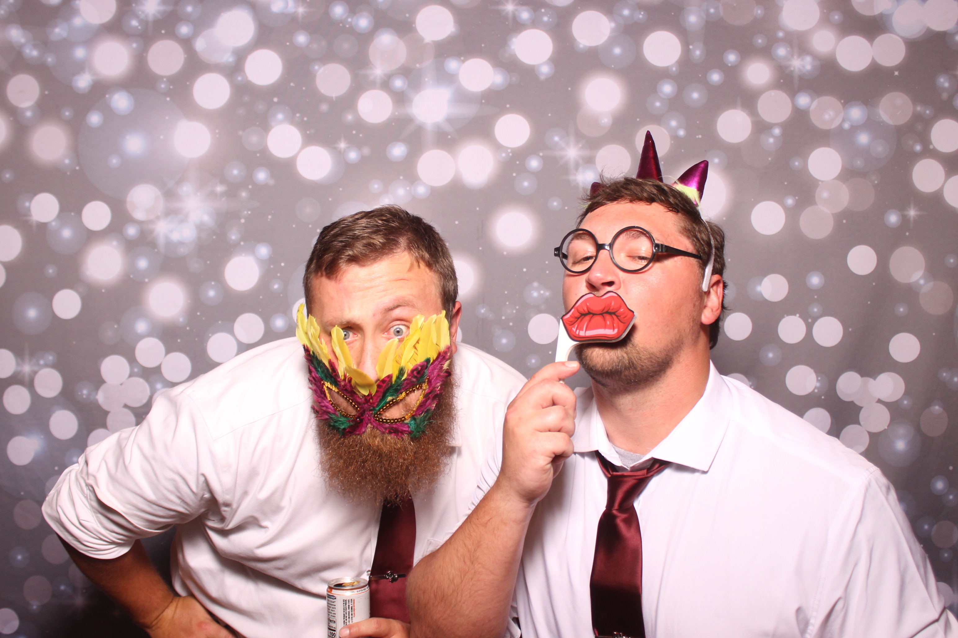 Kaylen & Mike | View more photos from the event at gallery.photoboothcincy.com/u/PhotoBoothCincy/Kaylen-Mike