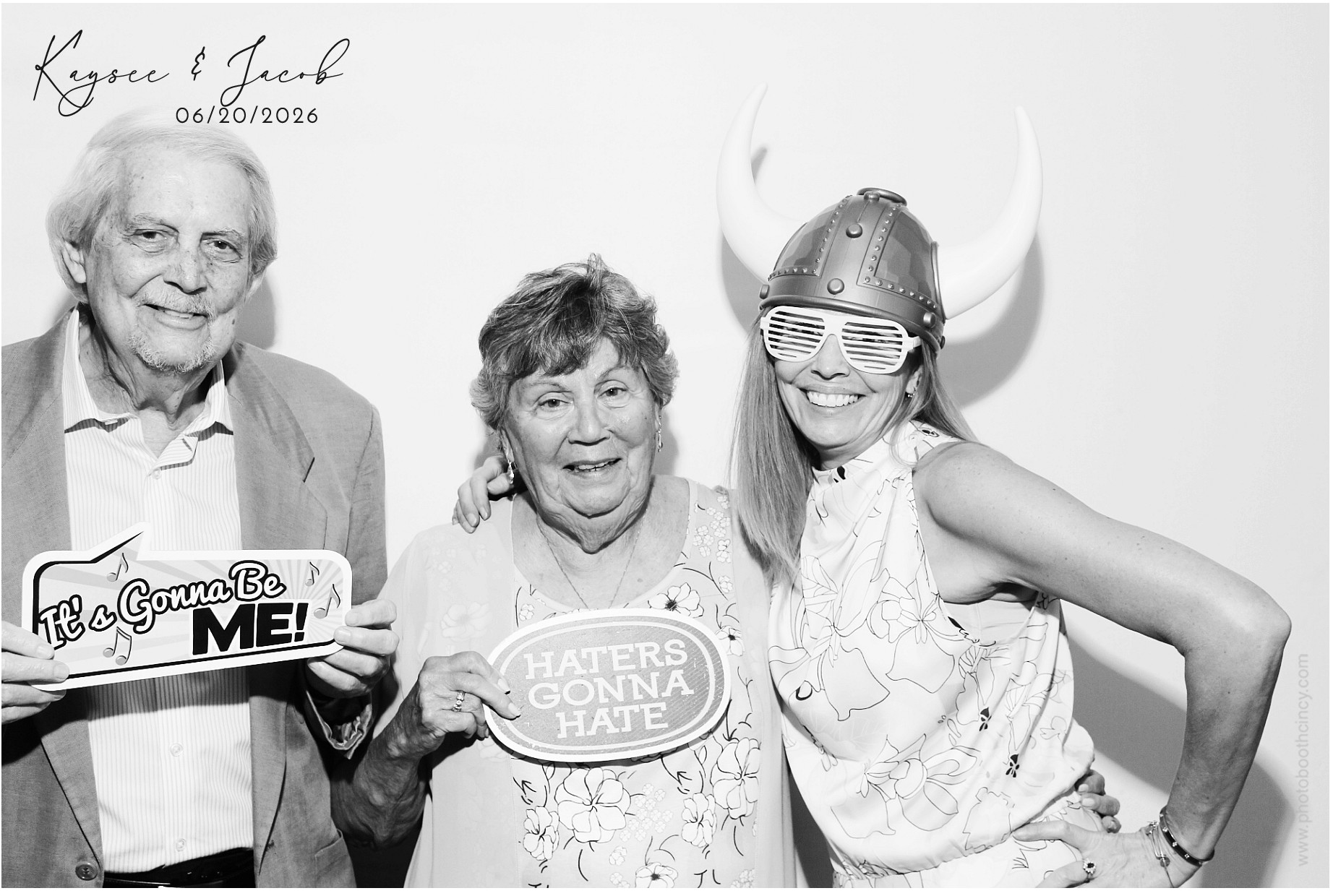 Kaysee & Jacob | View more photos from the event at gallery.photoboothcincy.com/u/PhotoBoothCincy/Kaysee-Jacob