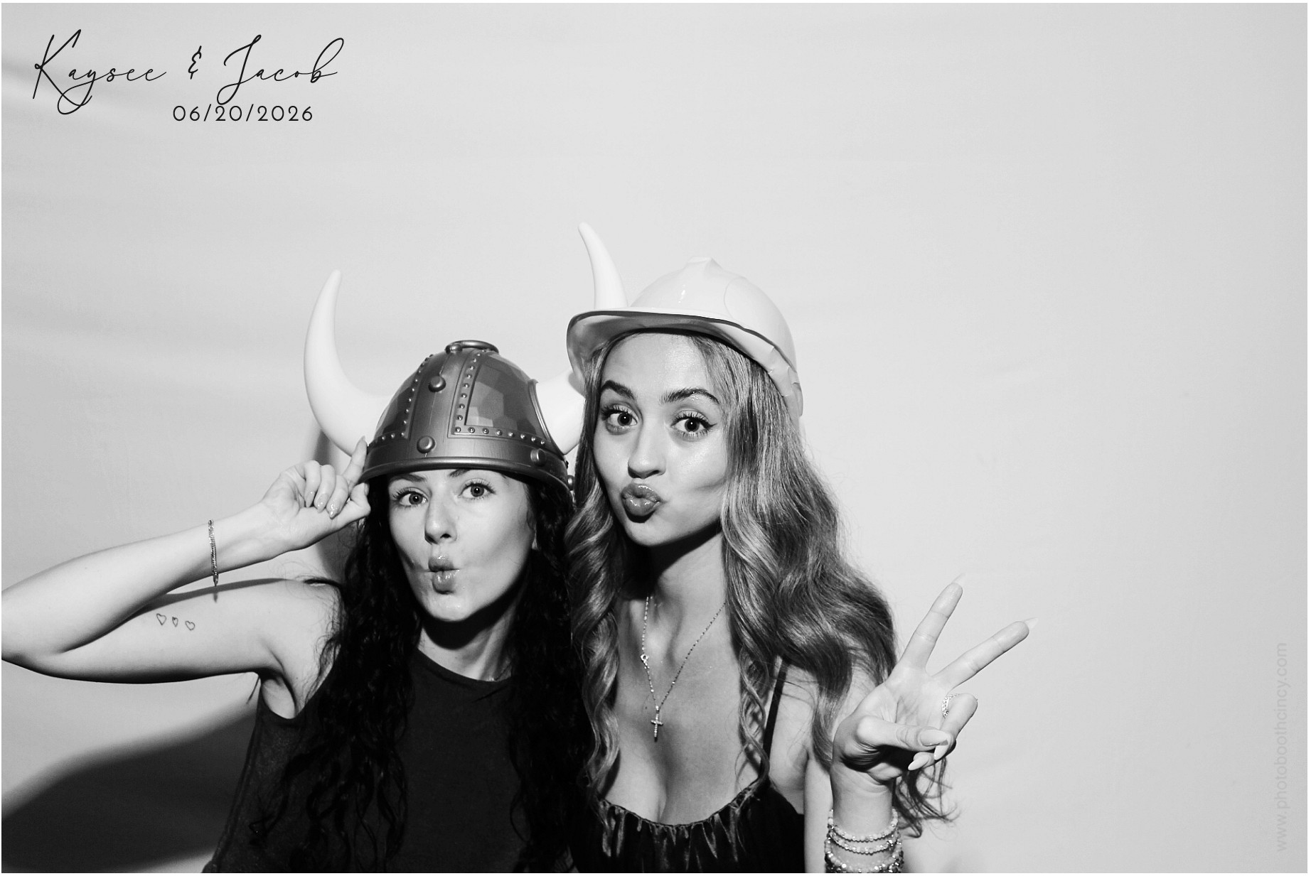 Kaysee & Jacob | View more photos from the event at gallery.photoboothcincy.com/u/PhotoBoothCincy/Kaysee-Jacob